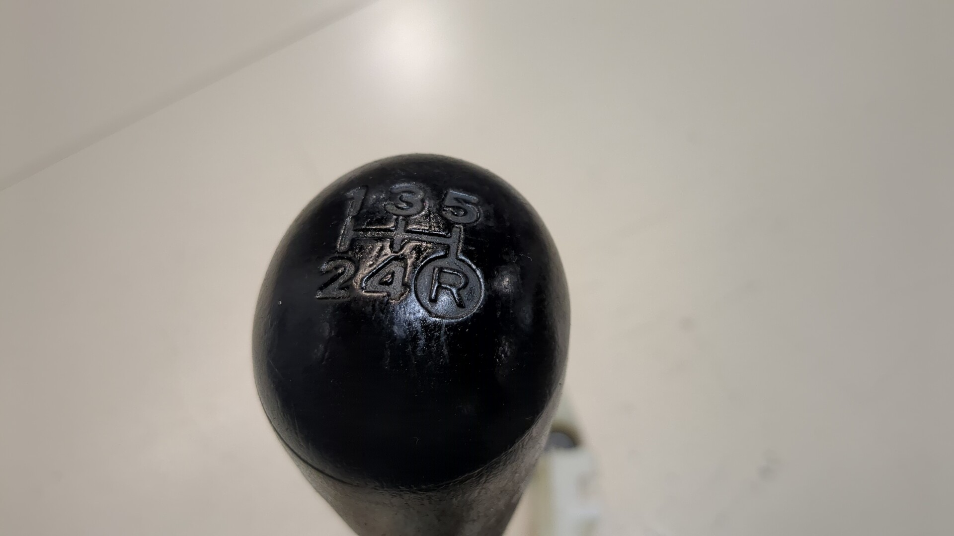 Кулиса МКПП / АКПП