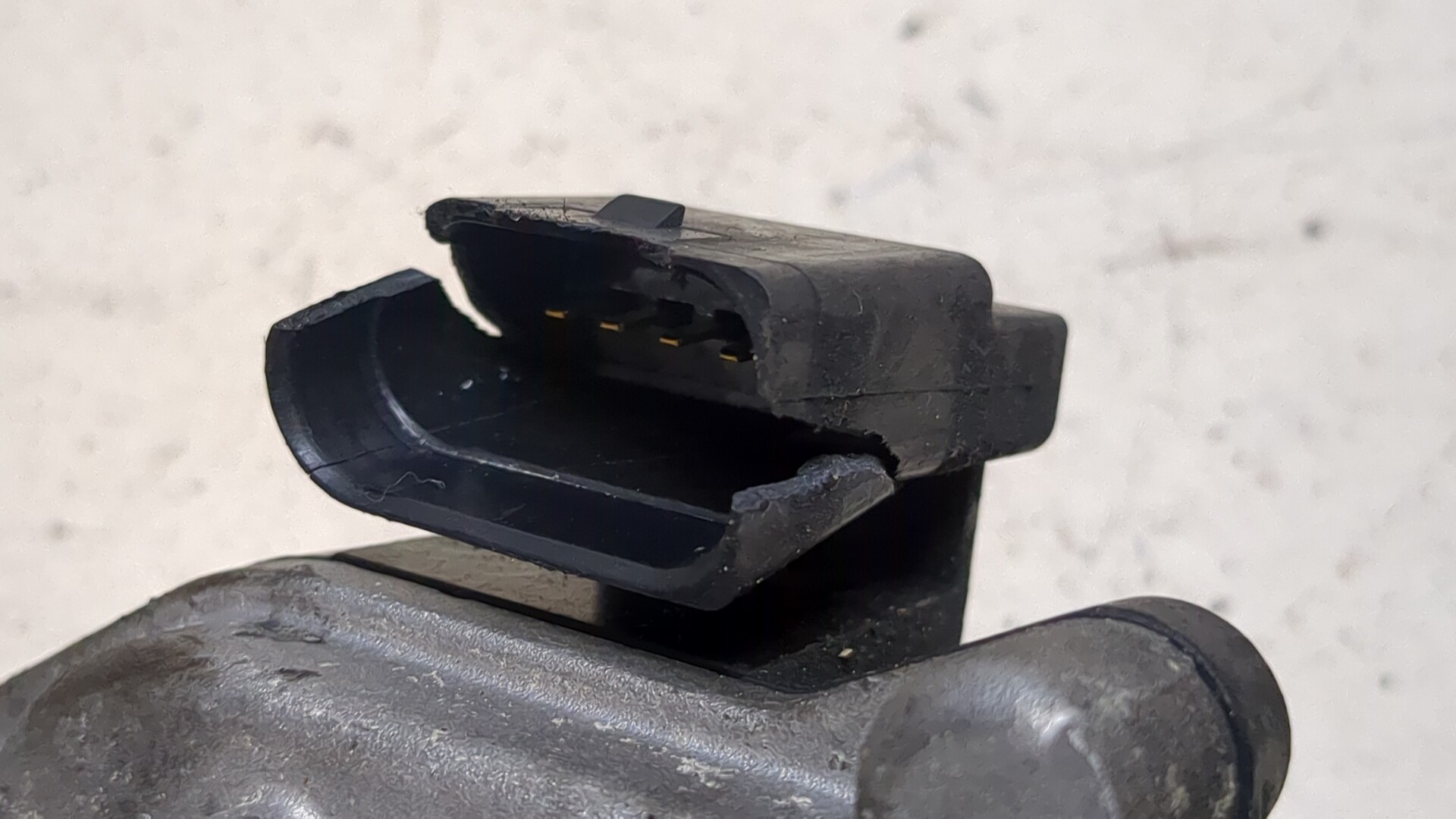 Заслонка дроссельная электрическая