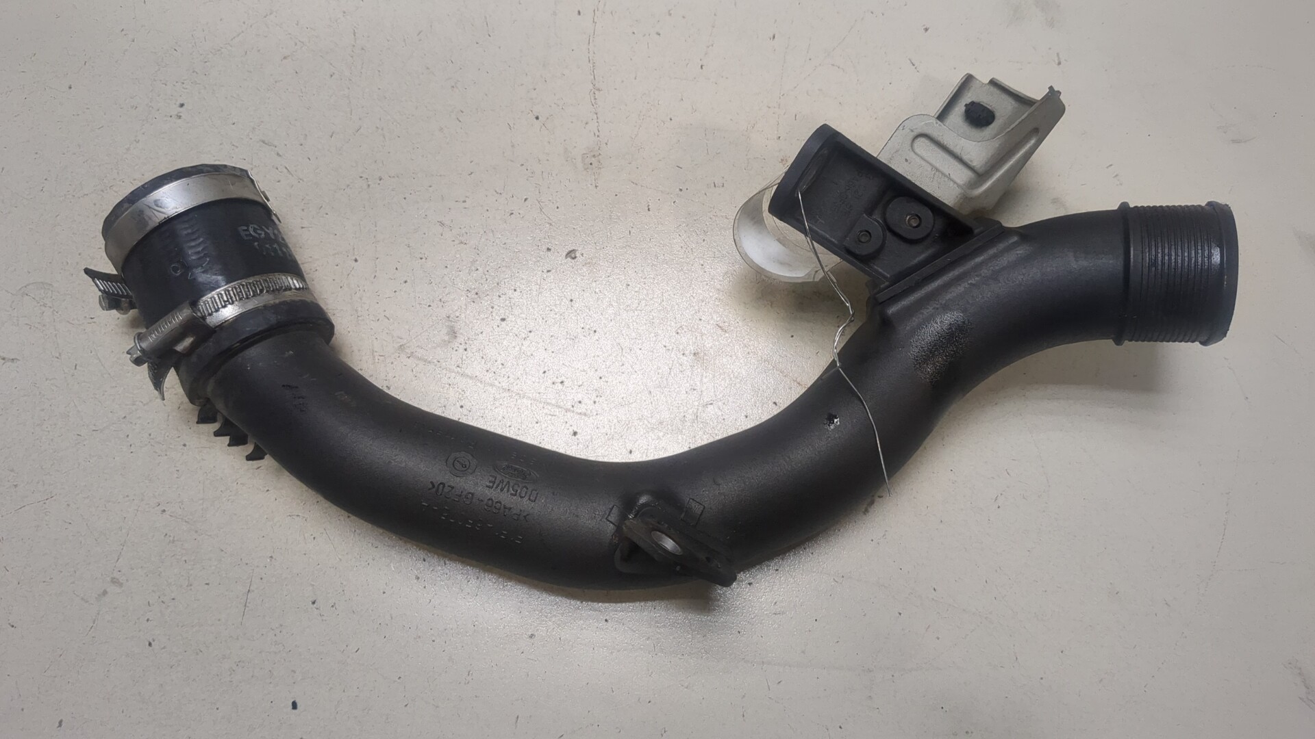 Патрубок интеркулера