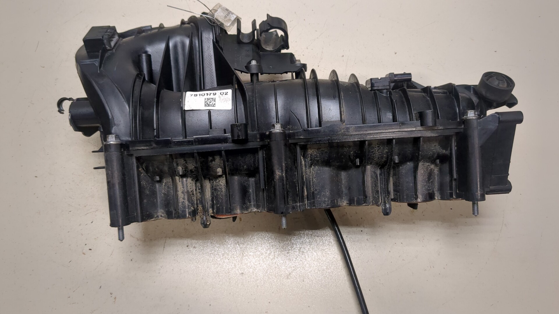 Коллектор впускной