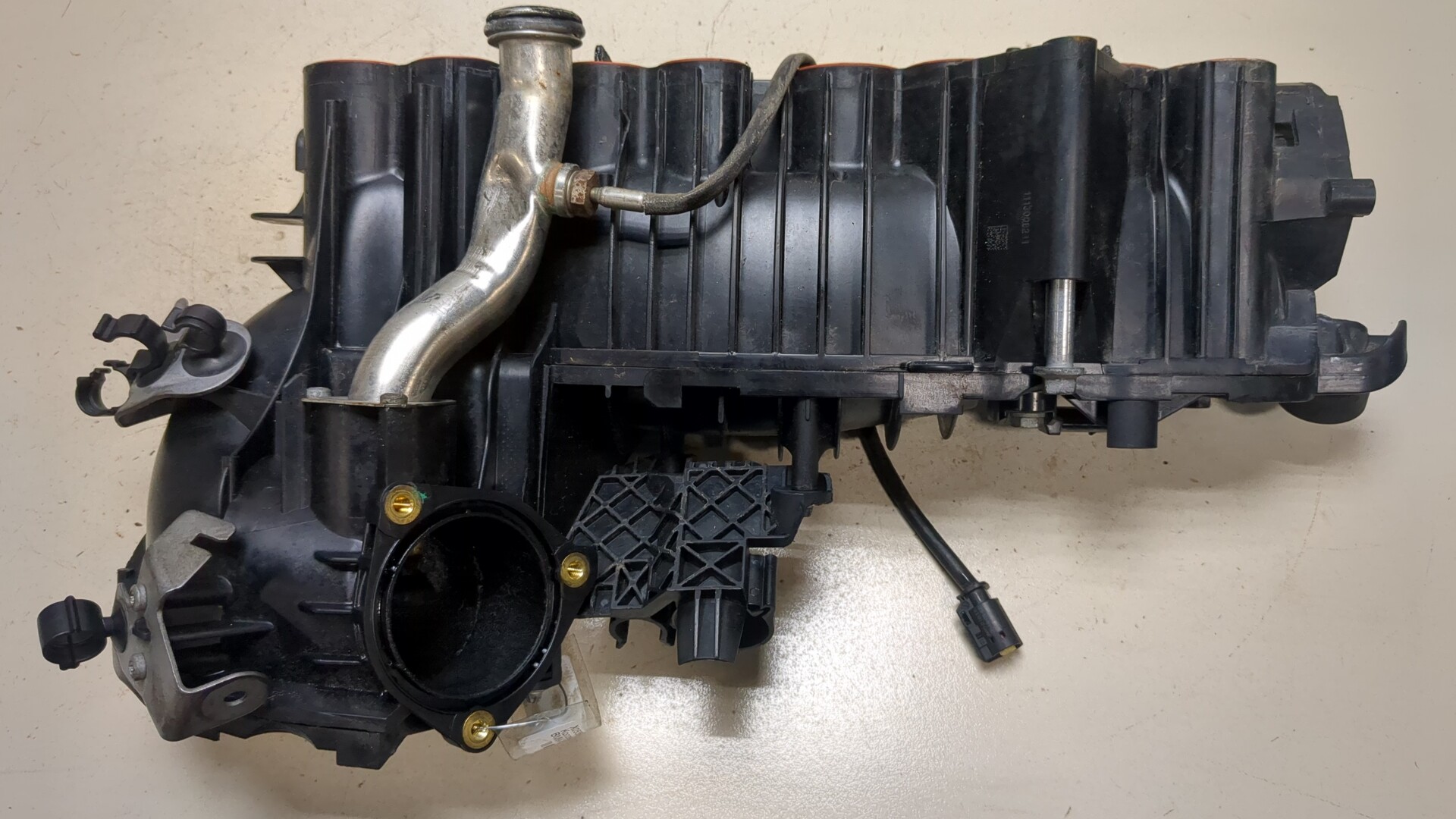 Коллектор впускной