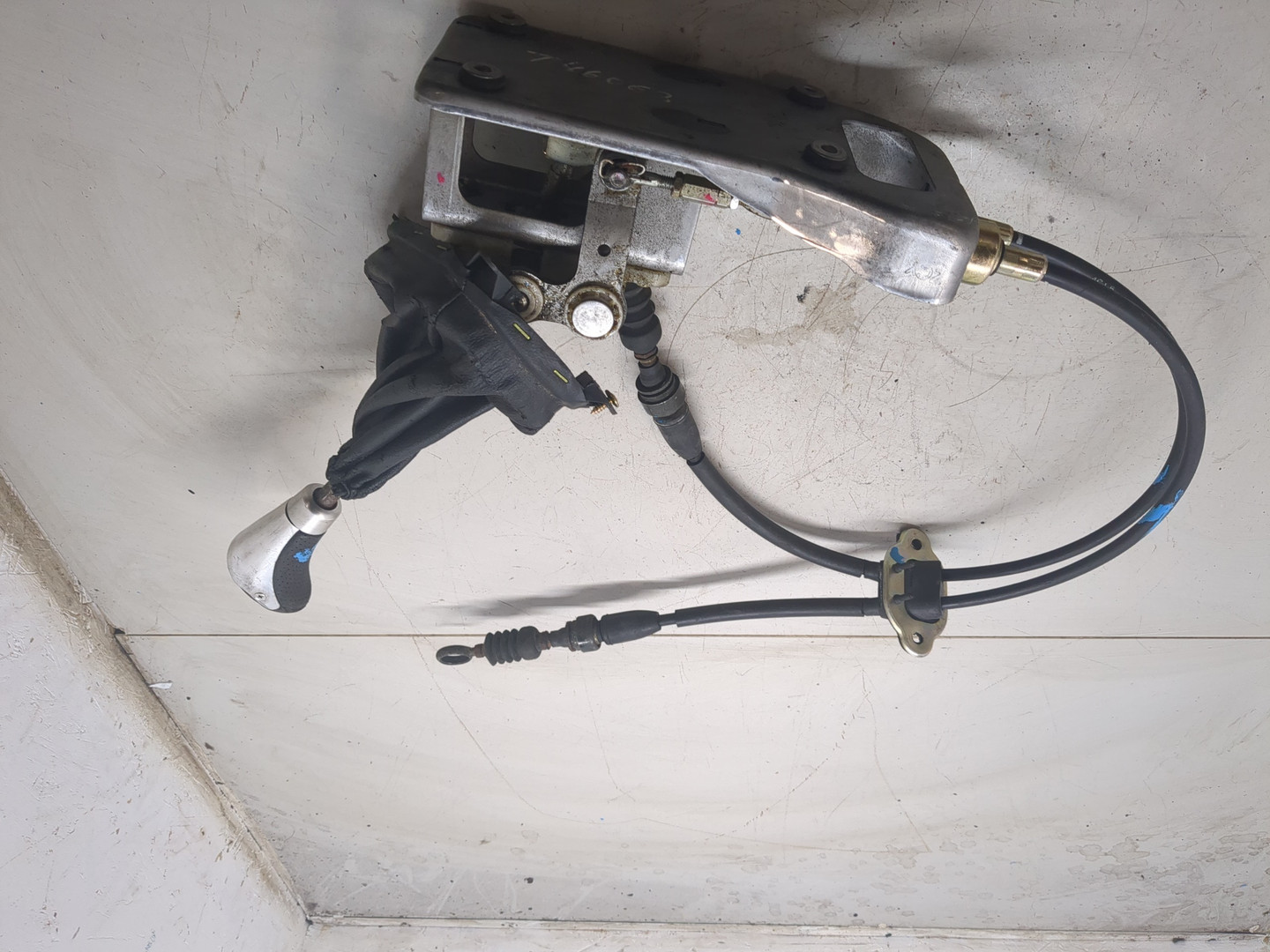 Кулиса МКПП / АКПП