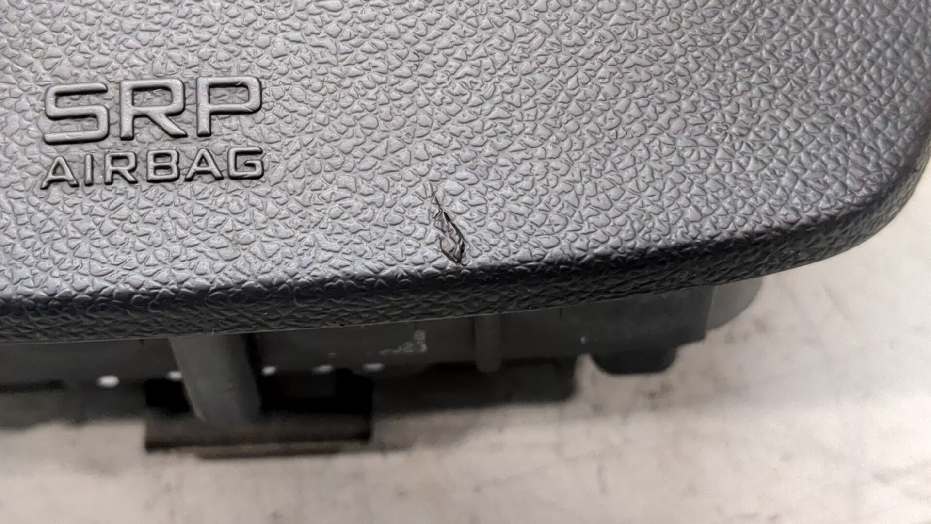 Подушка безопасности в рулевое колесо