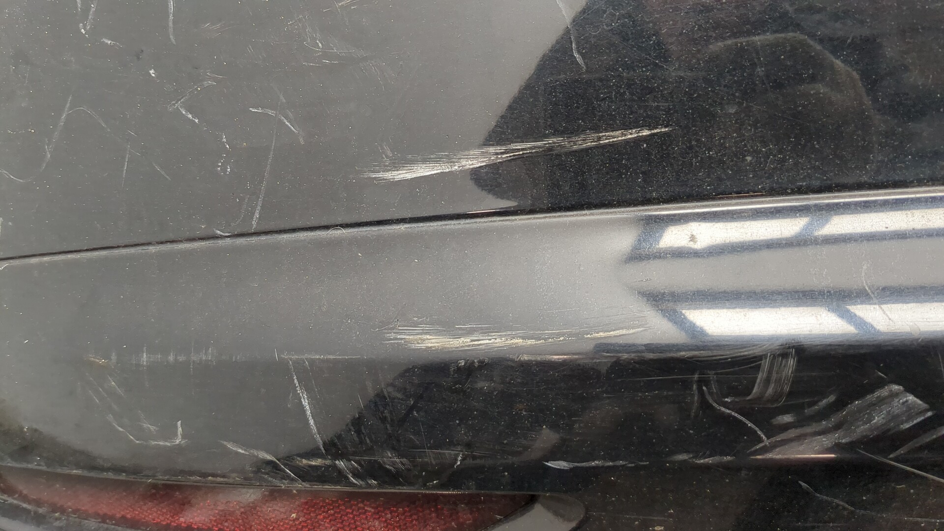 Бампер задний