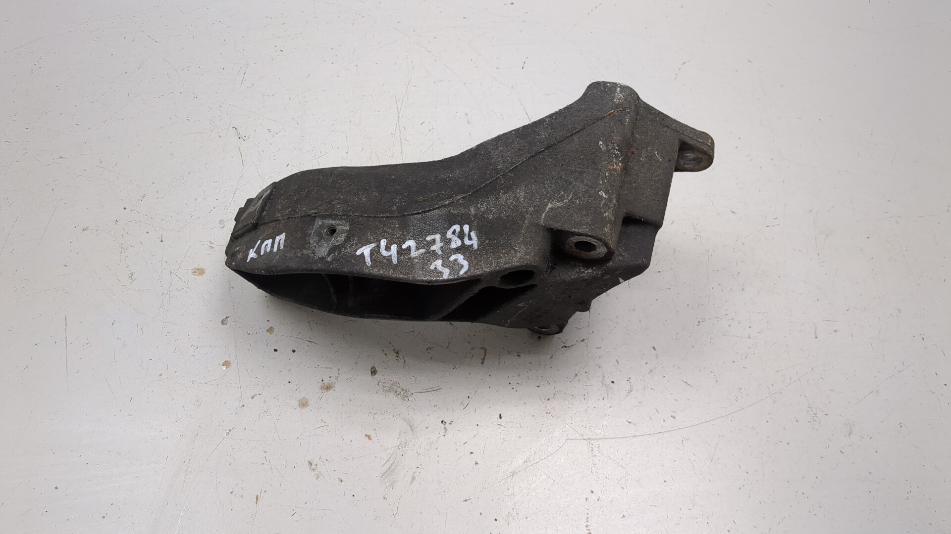 Кронштейн КПП