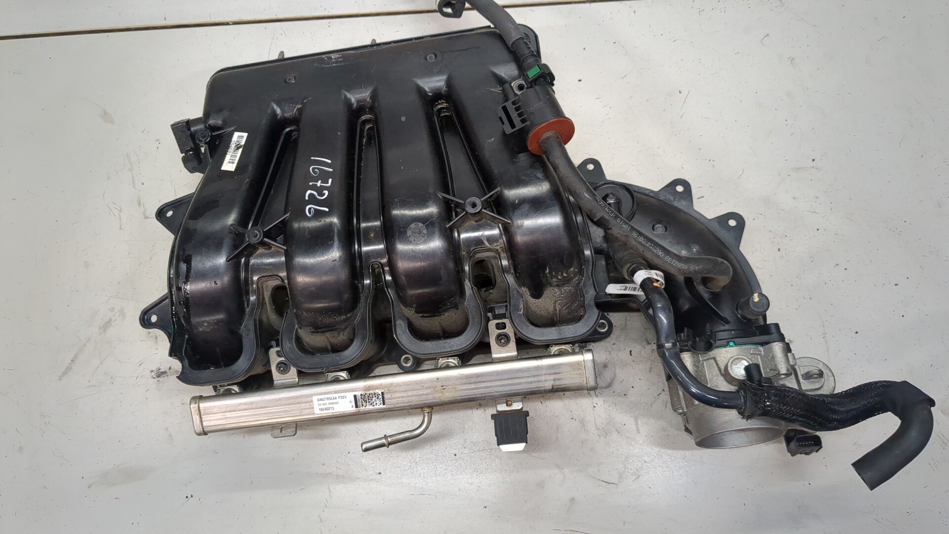 Коллектор впускной