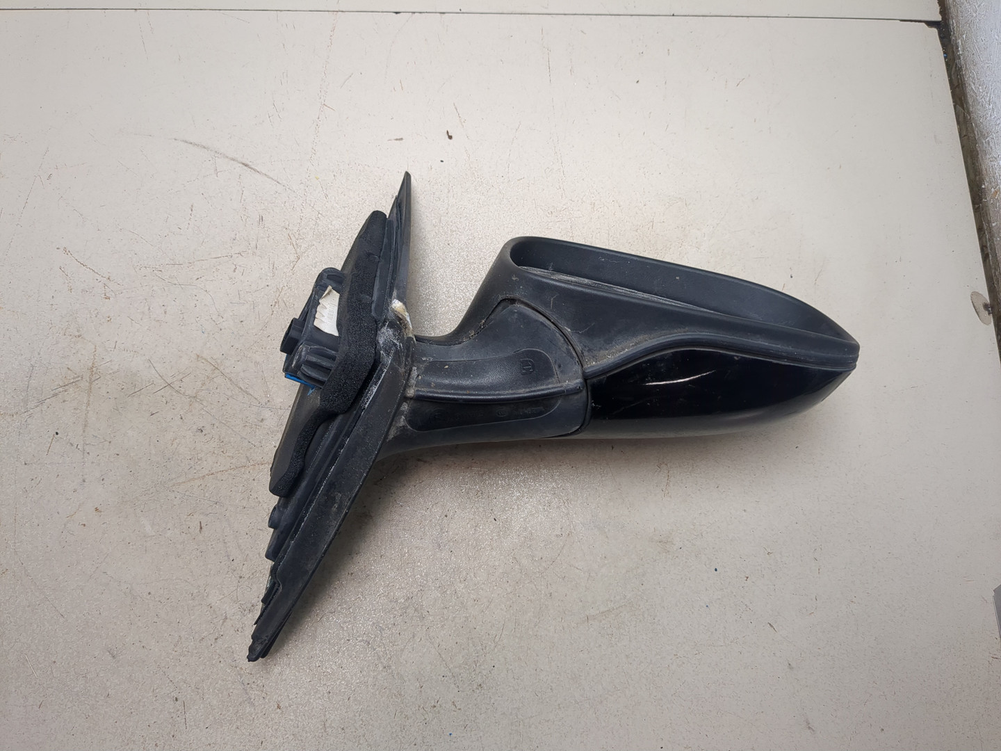 Зеркало правое электрическое