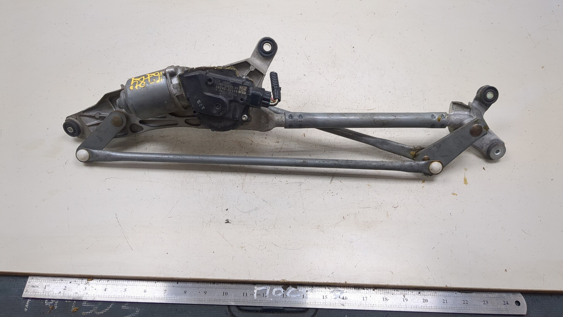 Трапеция стеклоочистителей