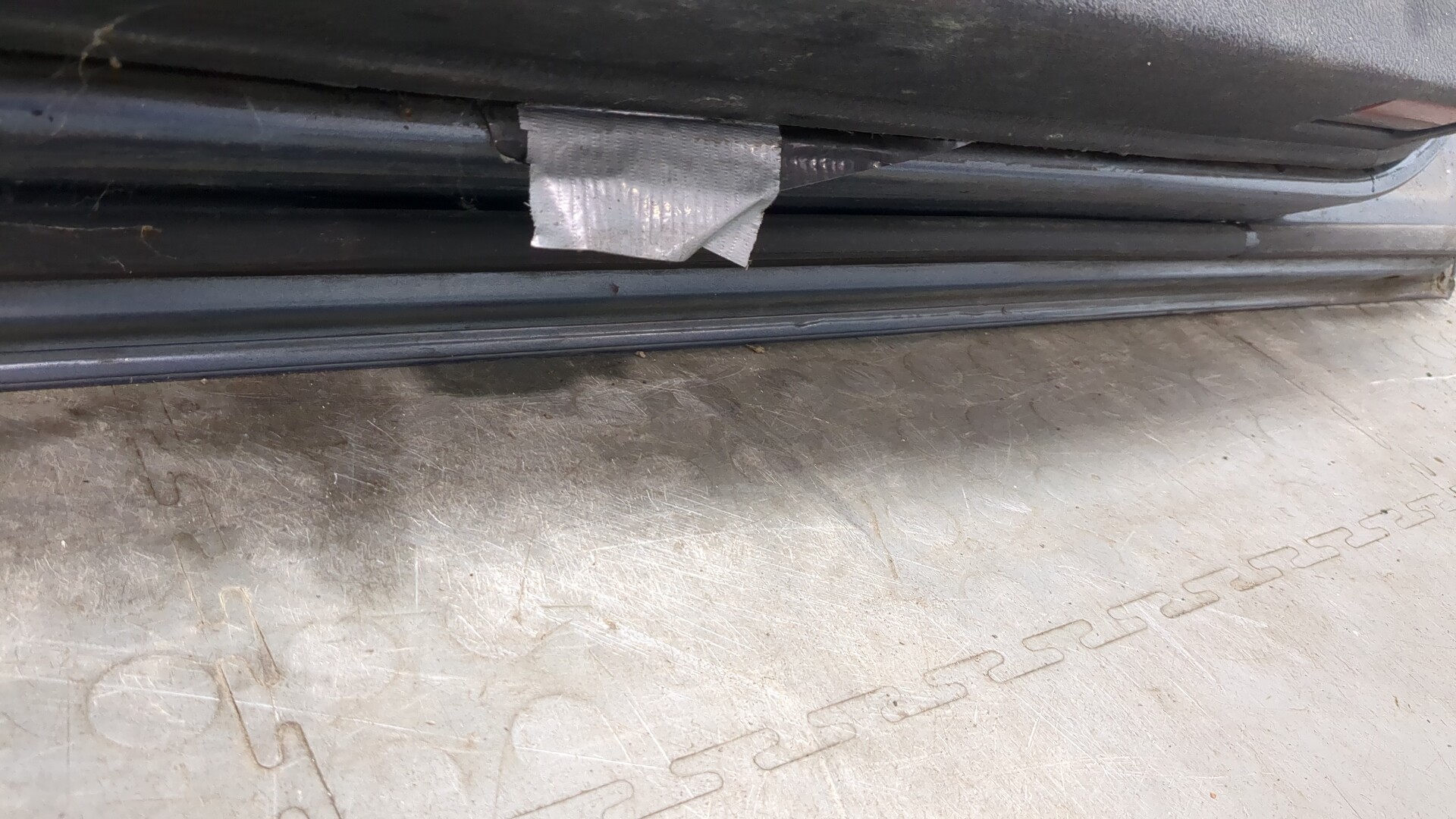 Дверь передняя правая