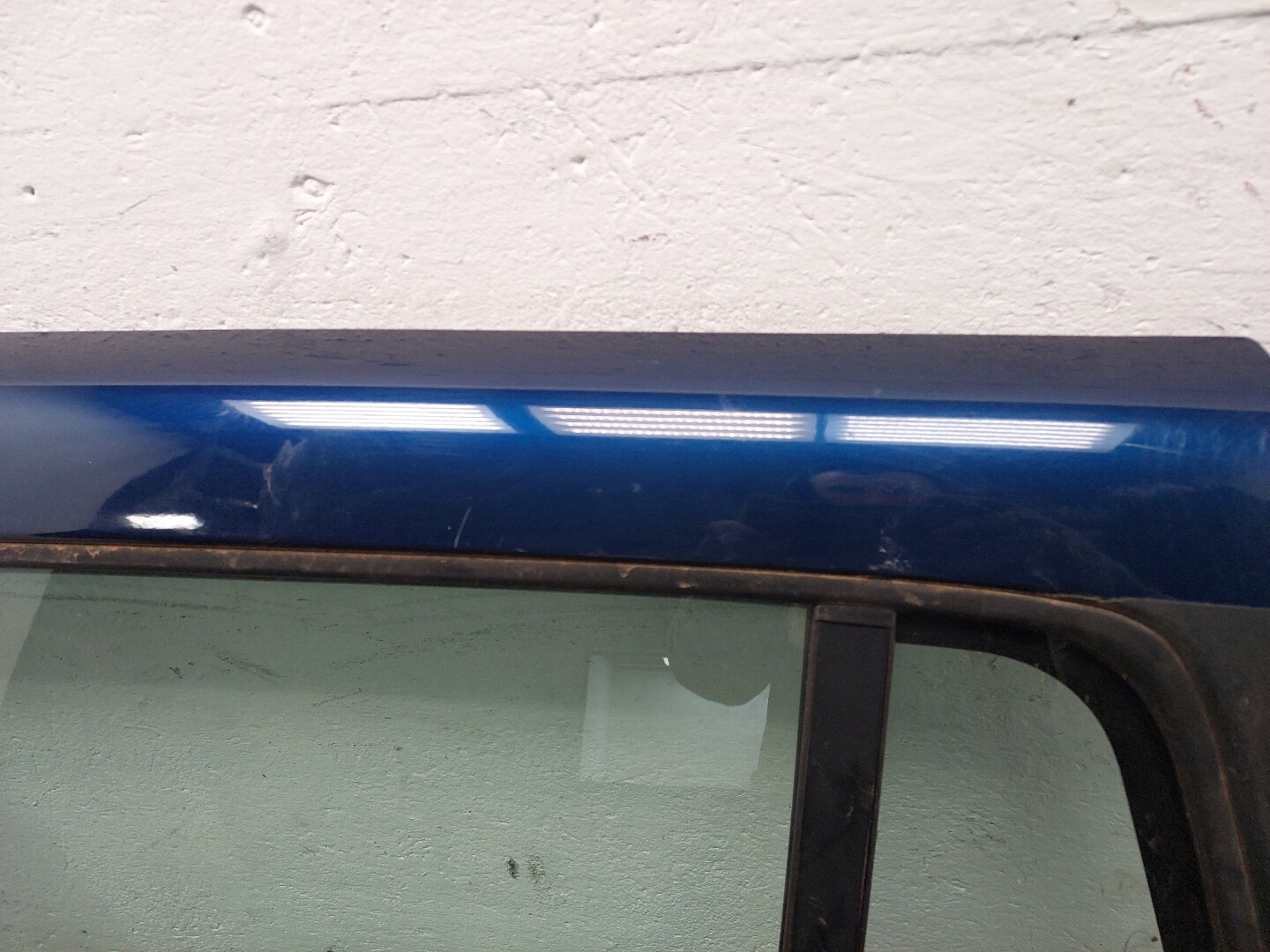 Дверь задняя левая