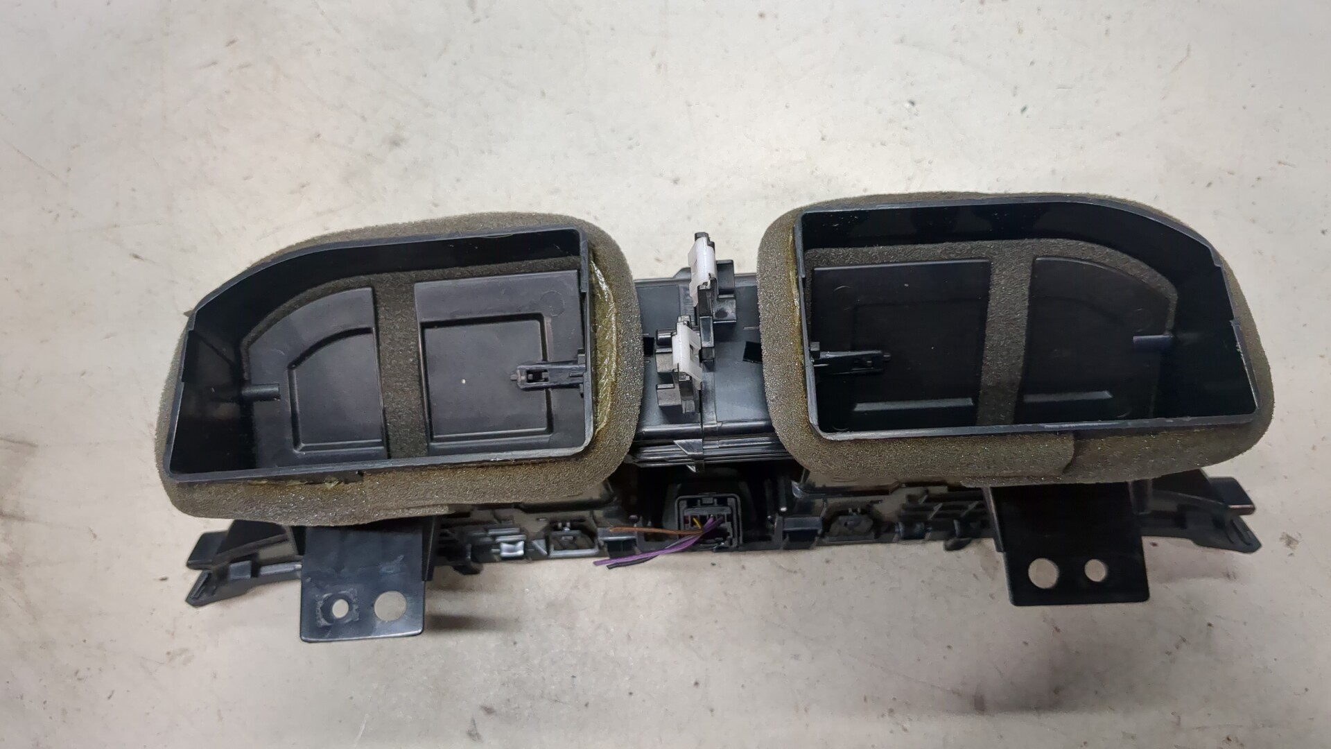 Дефлектор воздушный