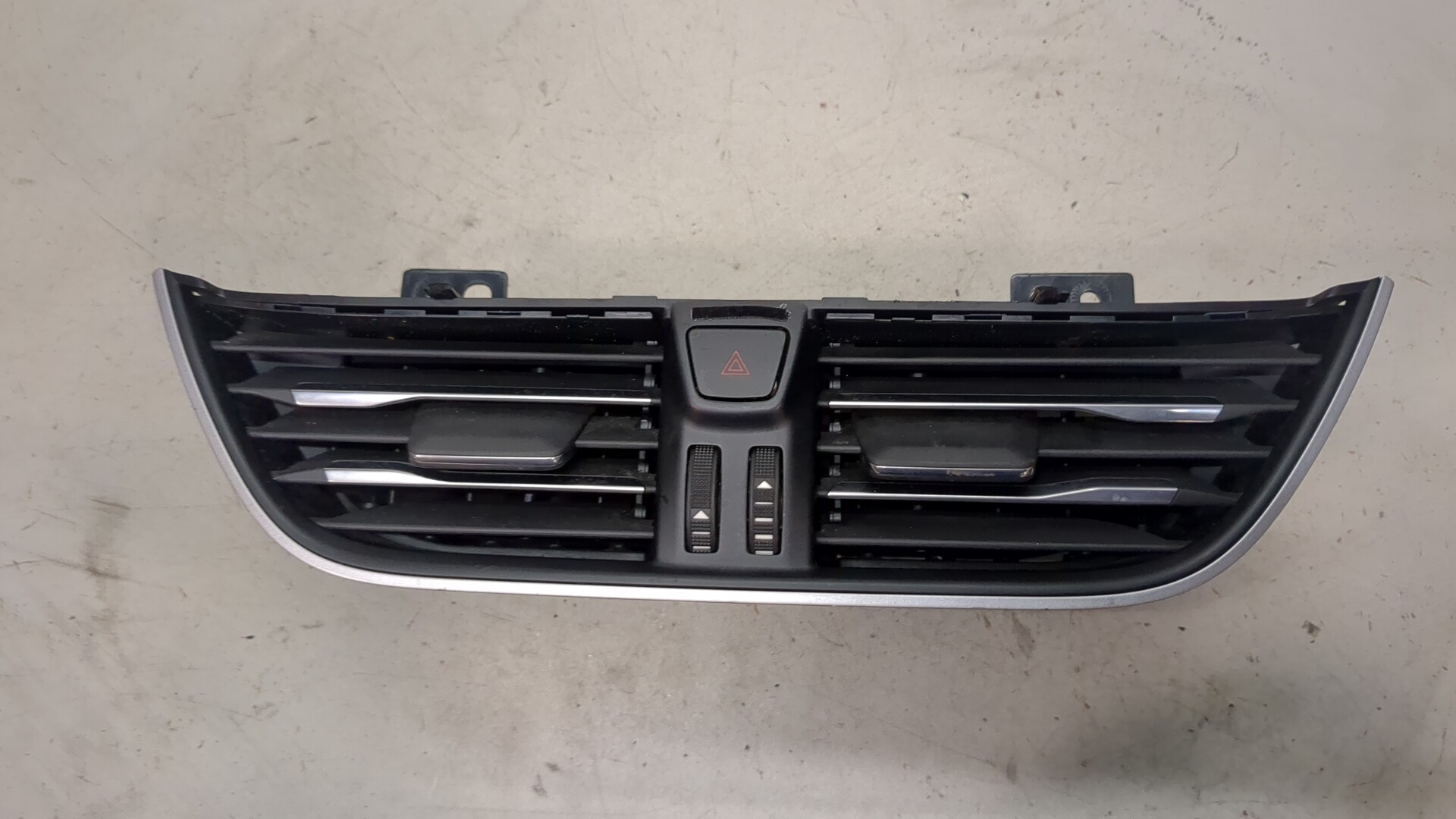 Дефлектор воздушный