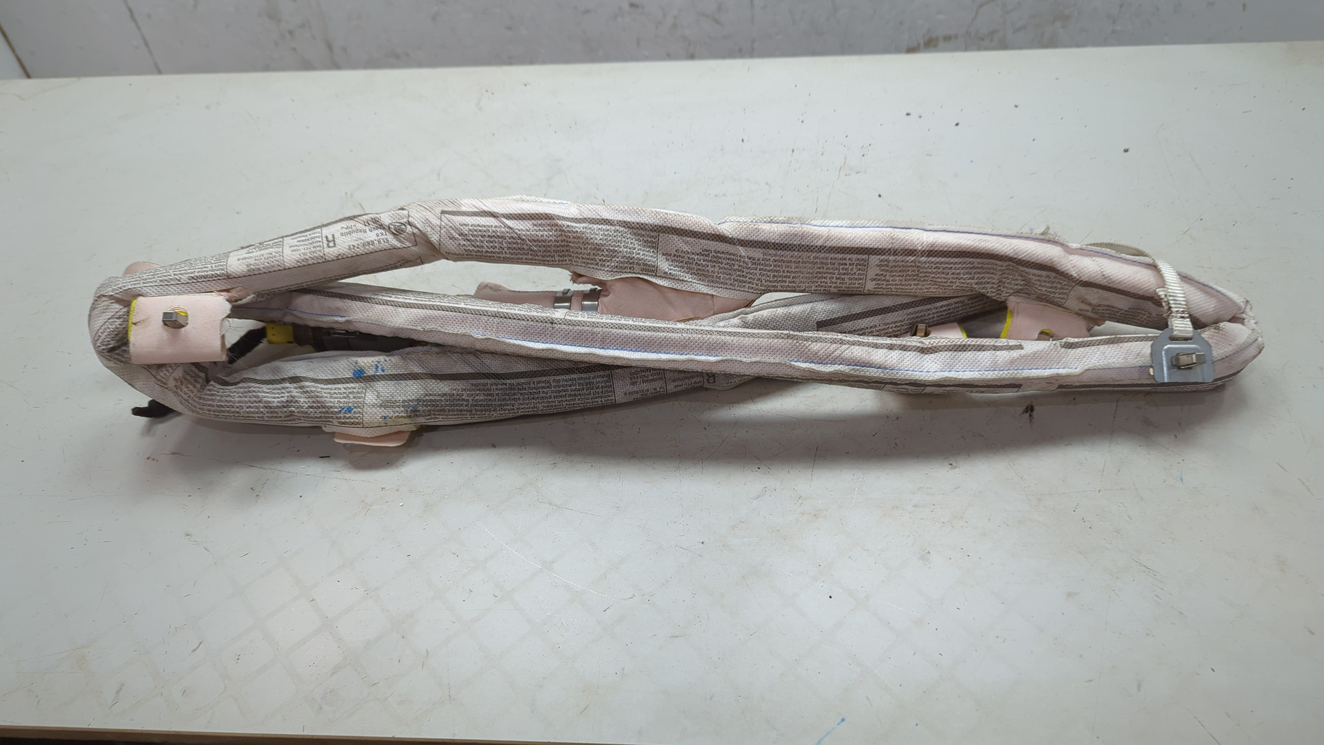 Подушка безопасности боковая (шторка)