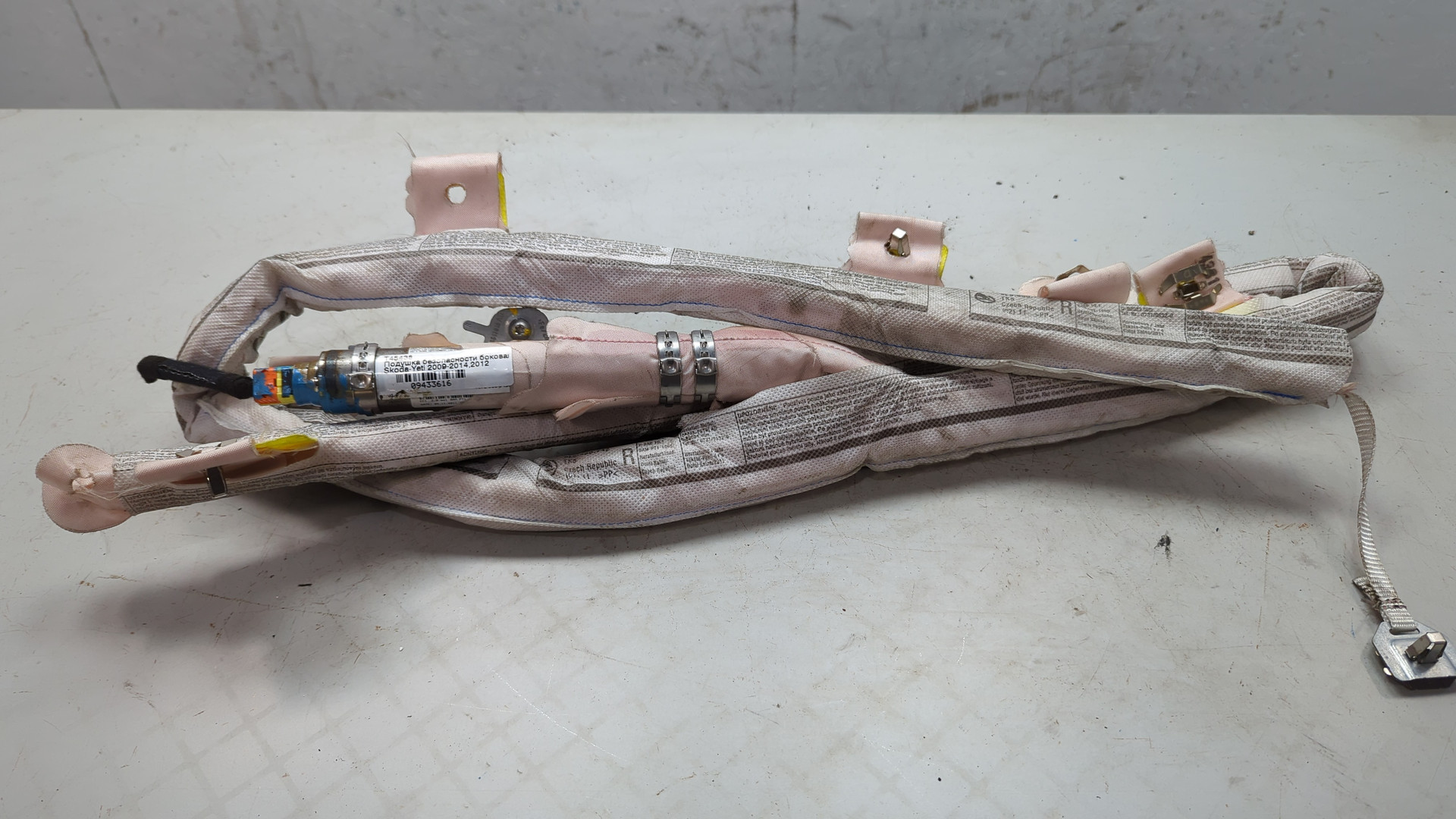 Подушка безопасности боковая (шторка)