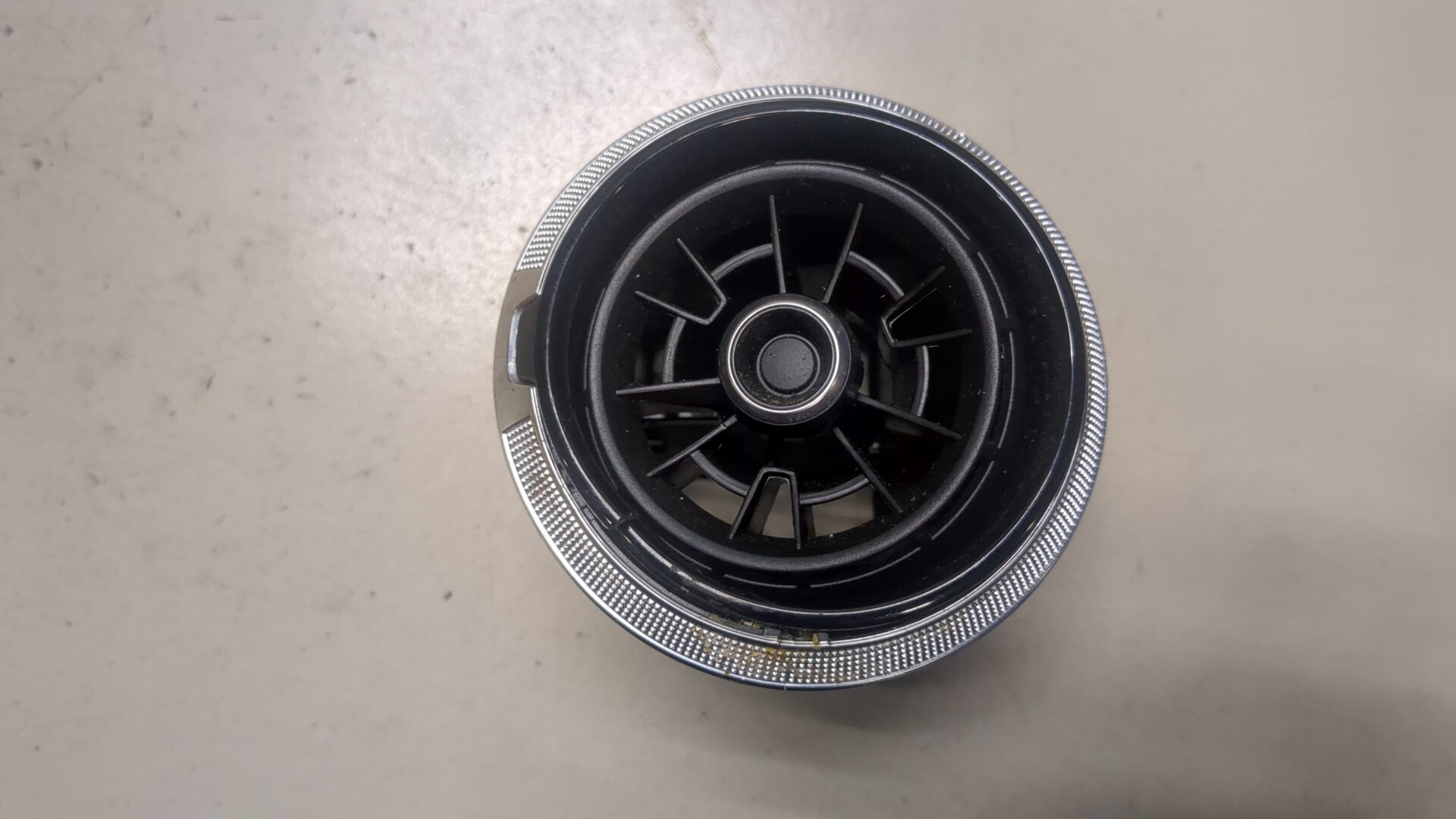 Дефлектор воздушный