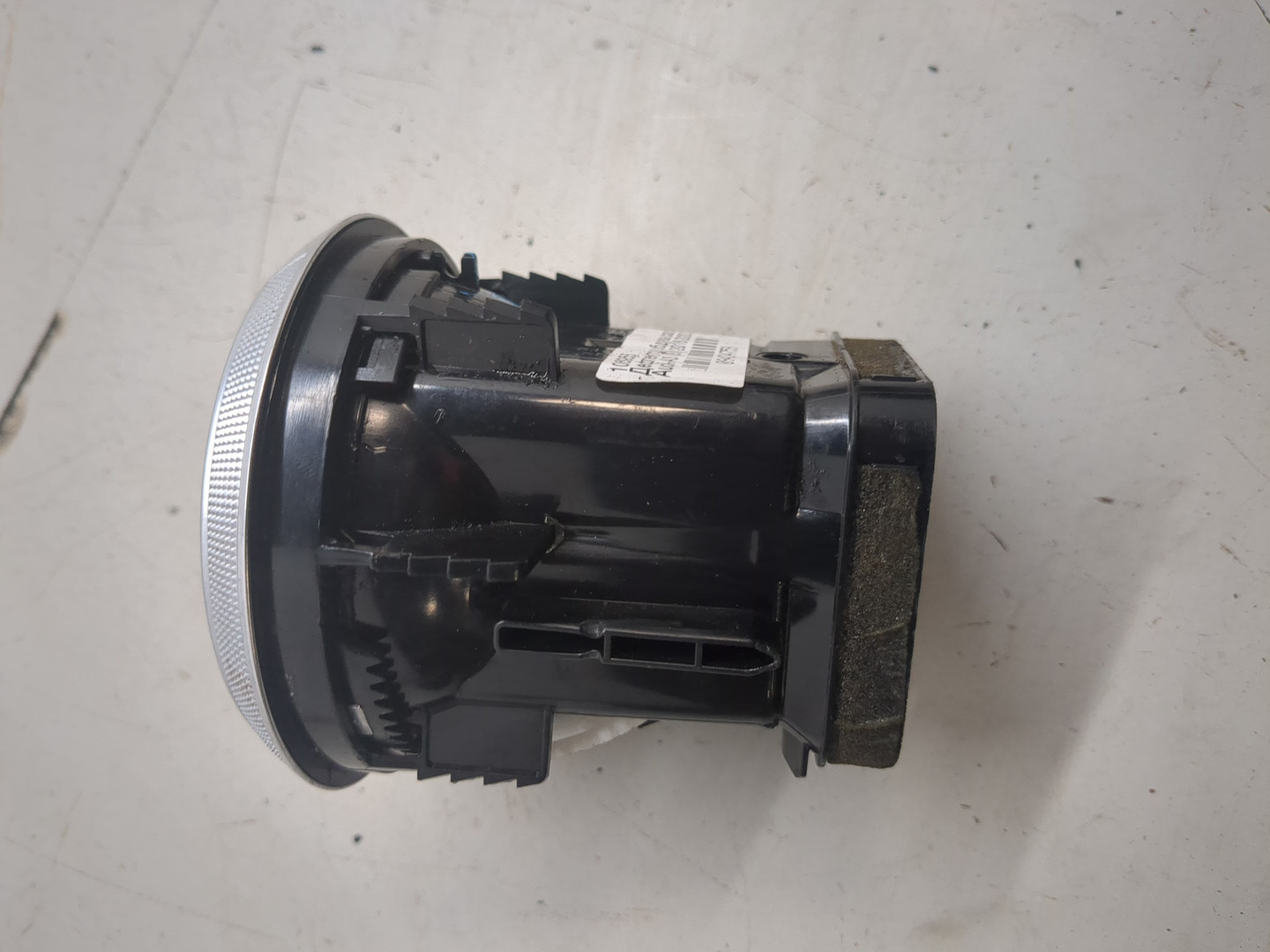 Дефлектор воздушный