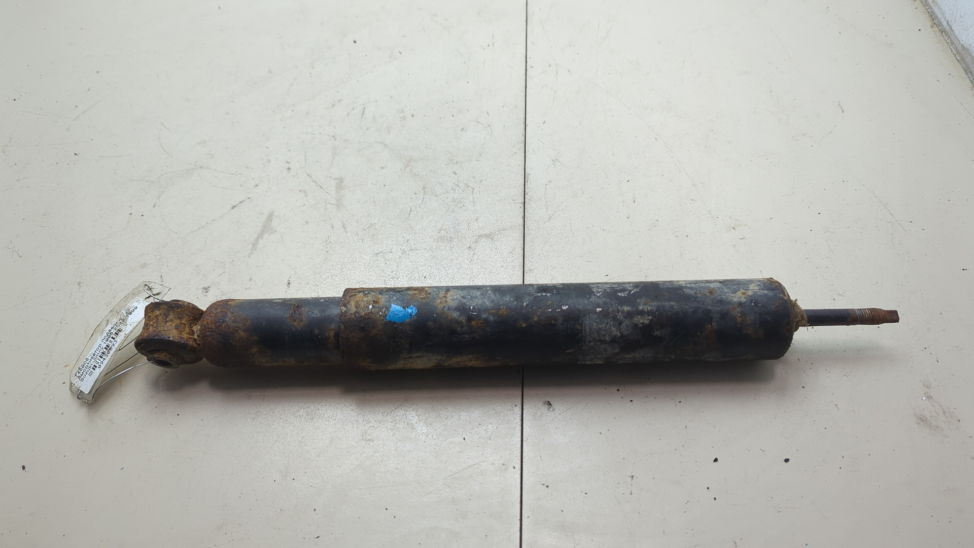 Амортизатор передний