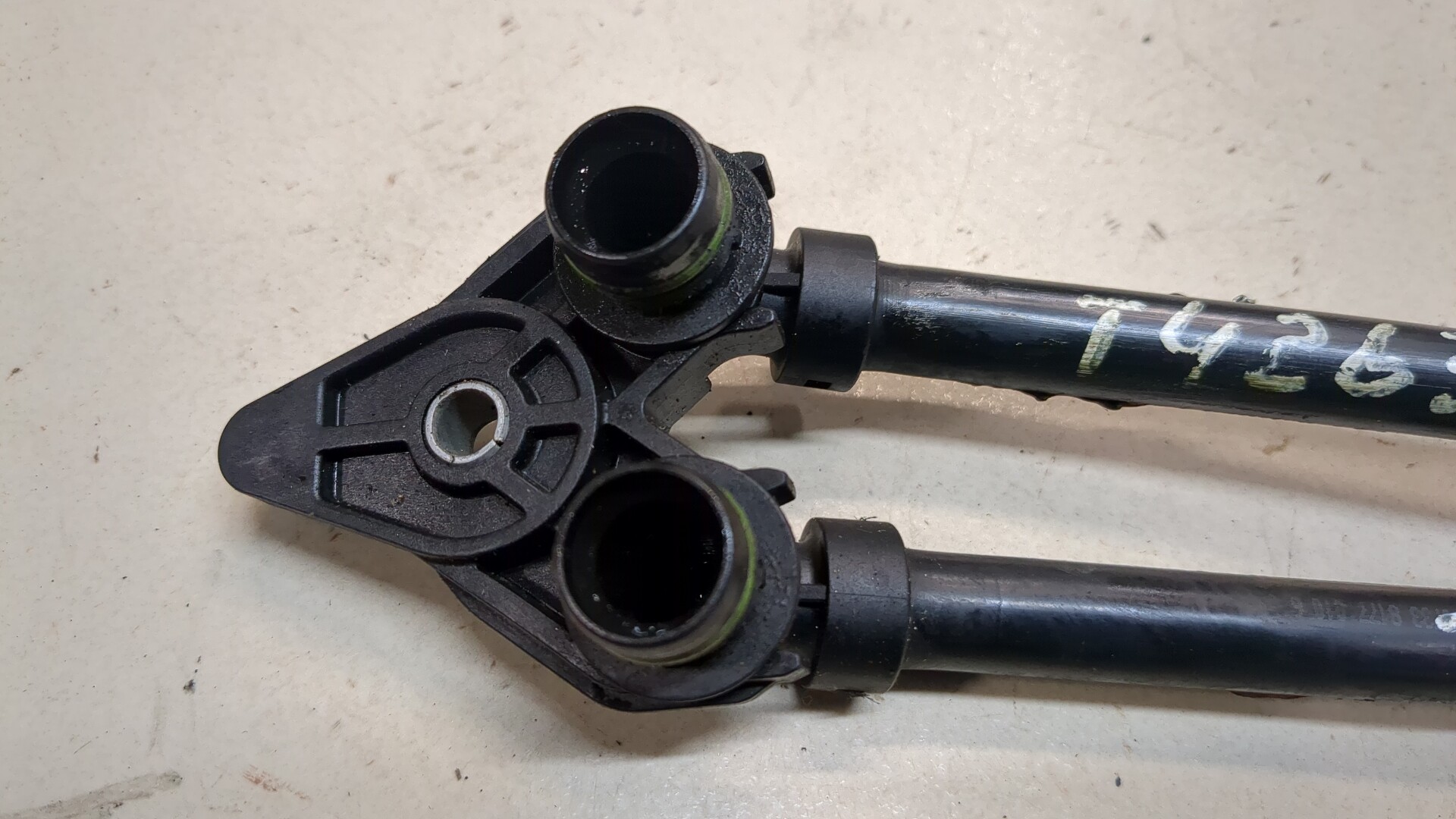 Трубка масляная