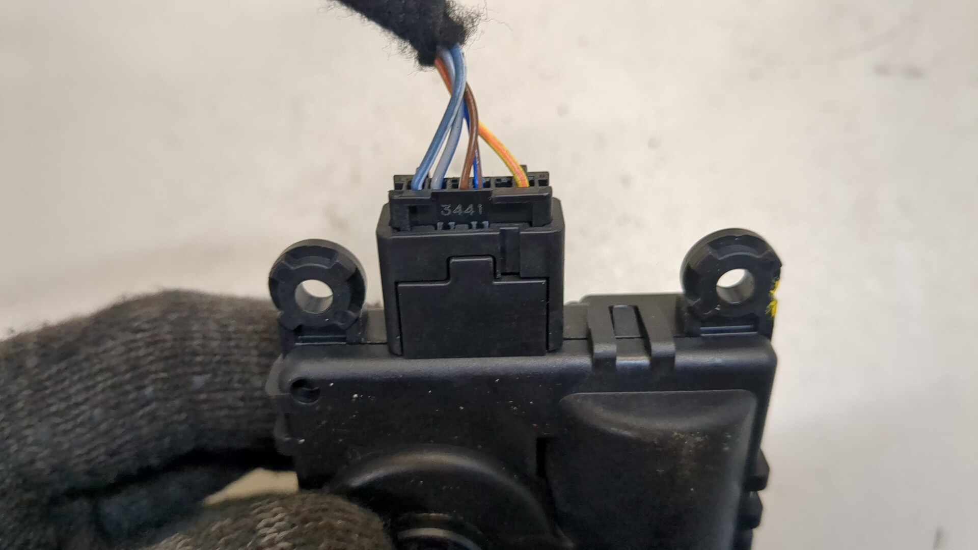 Моторчик заслонки печки