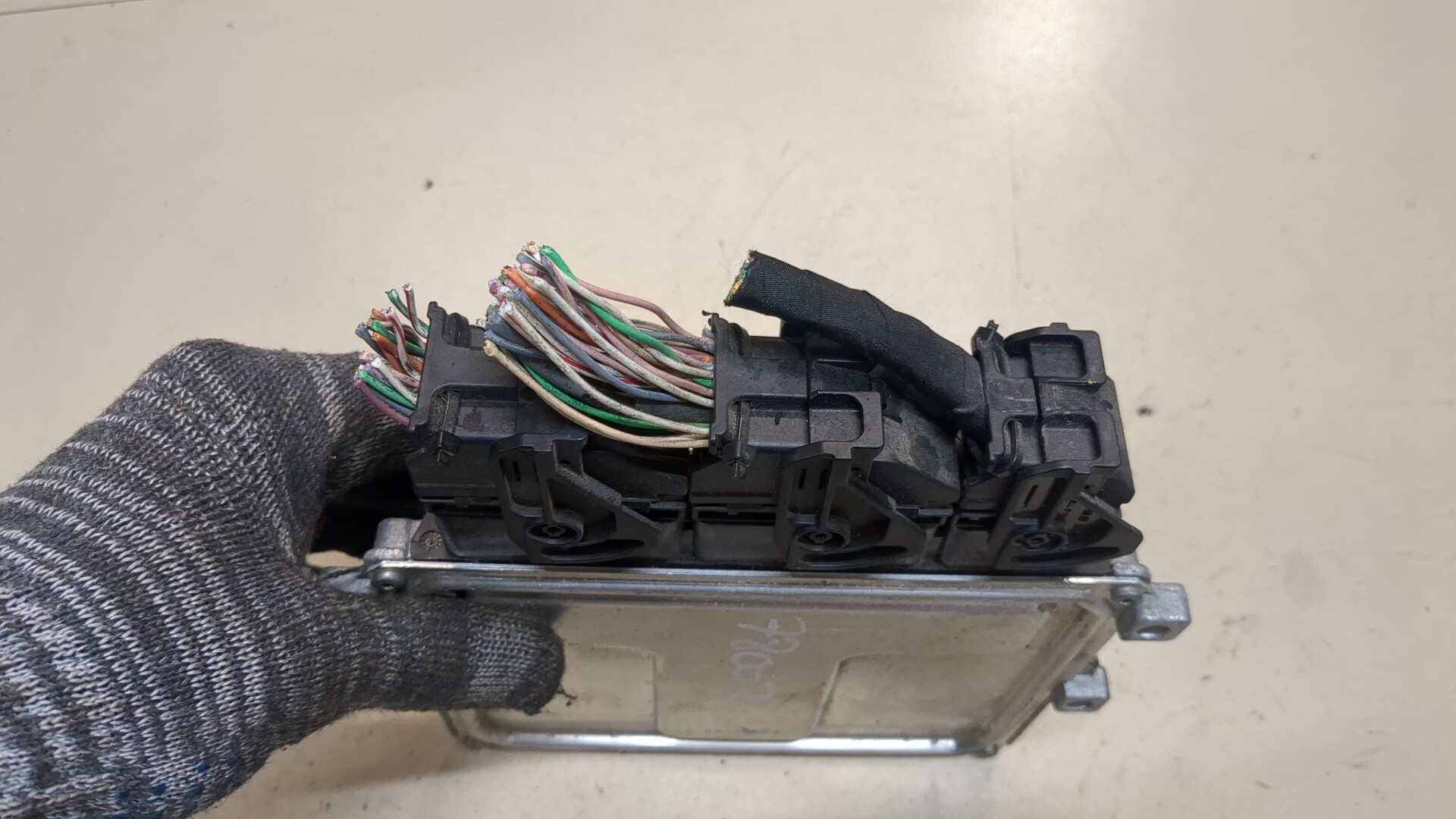 Блок управления двигателем