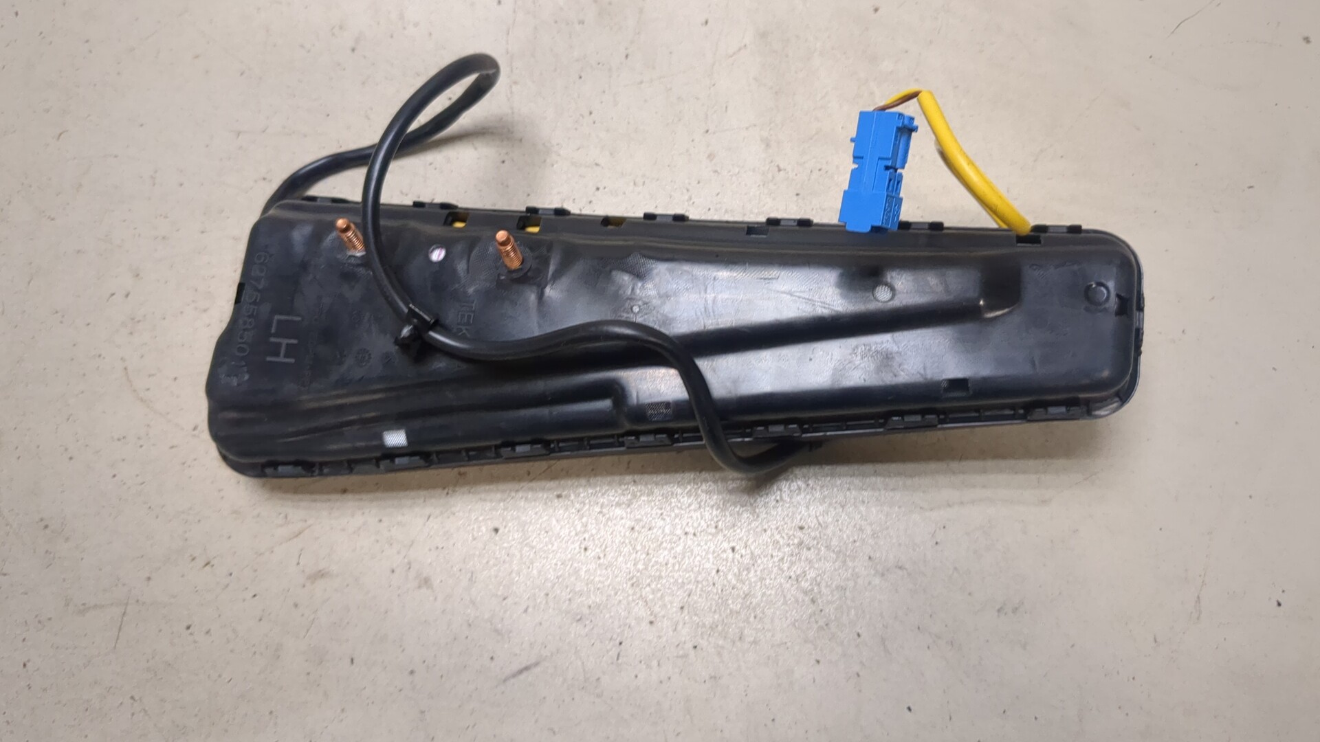 Подушка безопасности боковая (в сиденье)