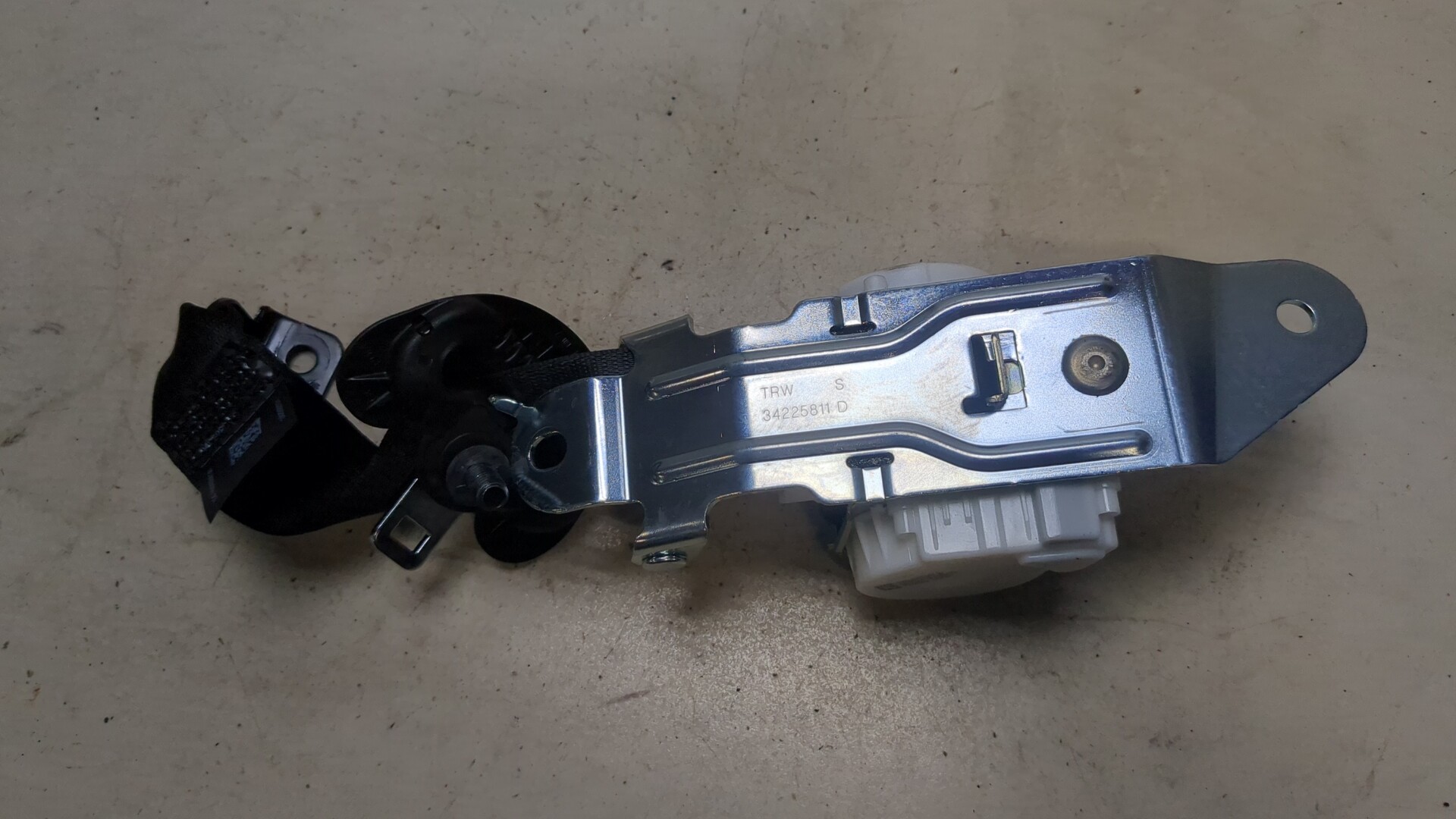 Ремень безопасности