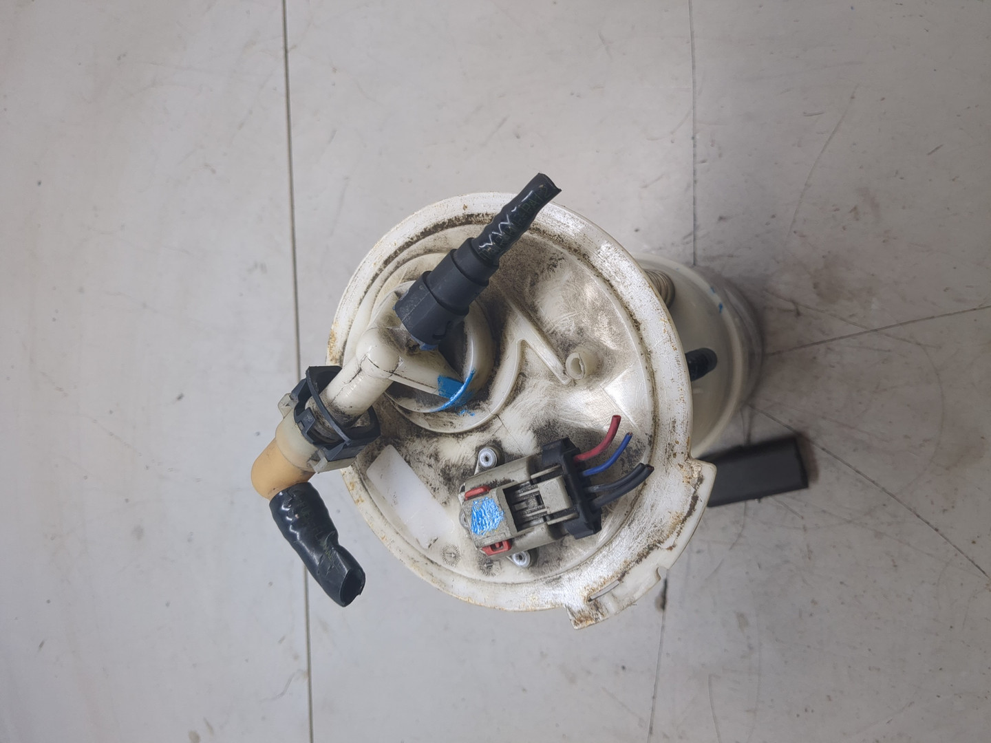 Насос топливный электрический