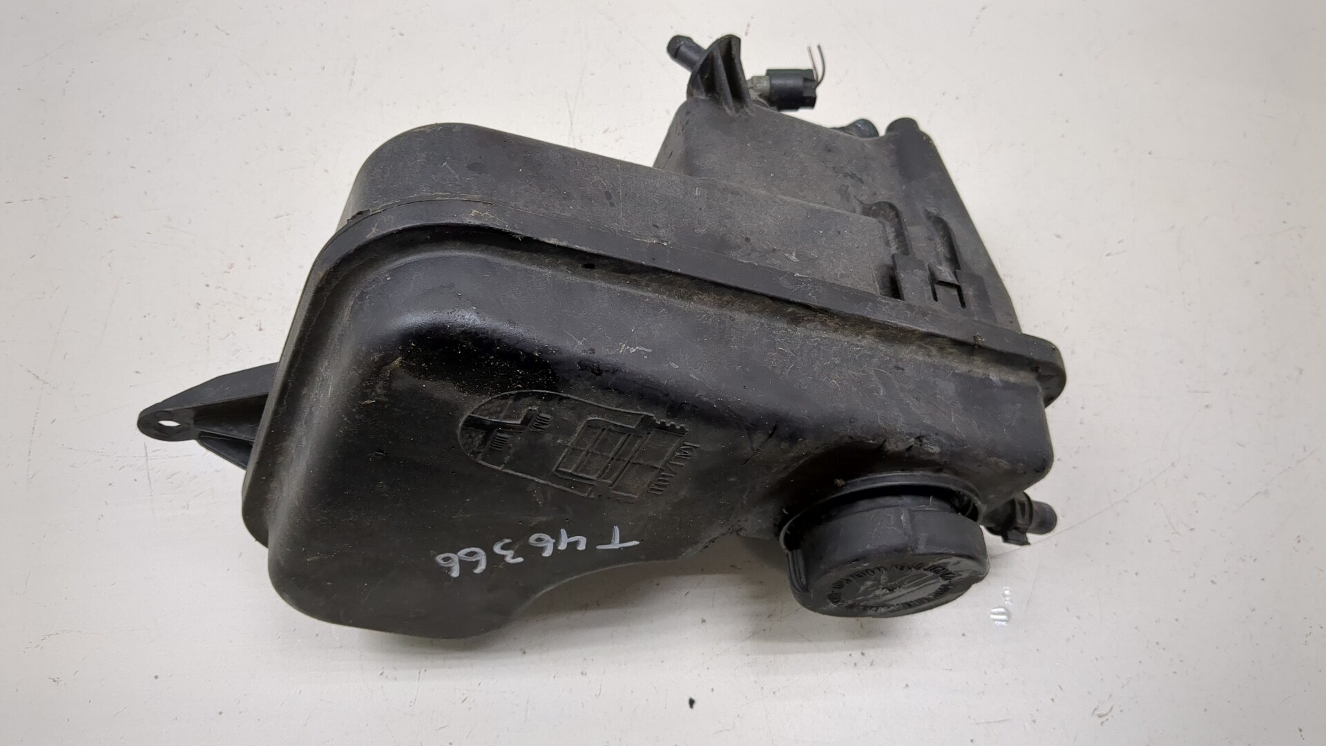 Бачок расширительный