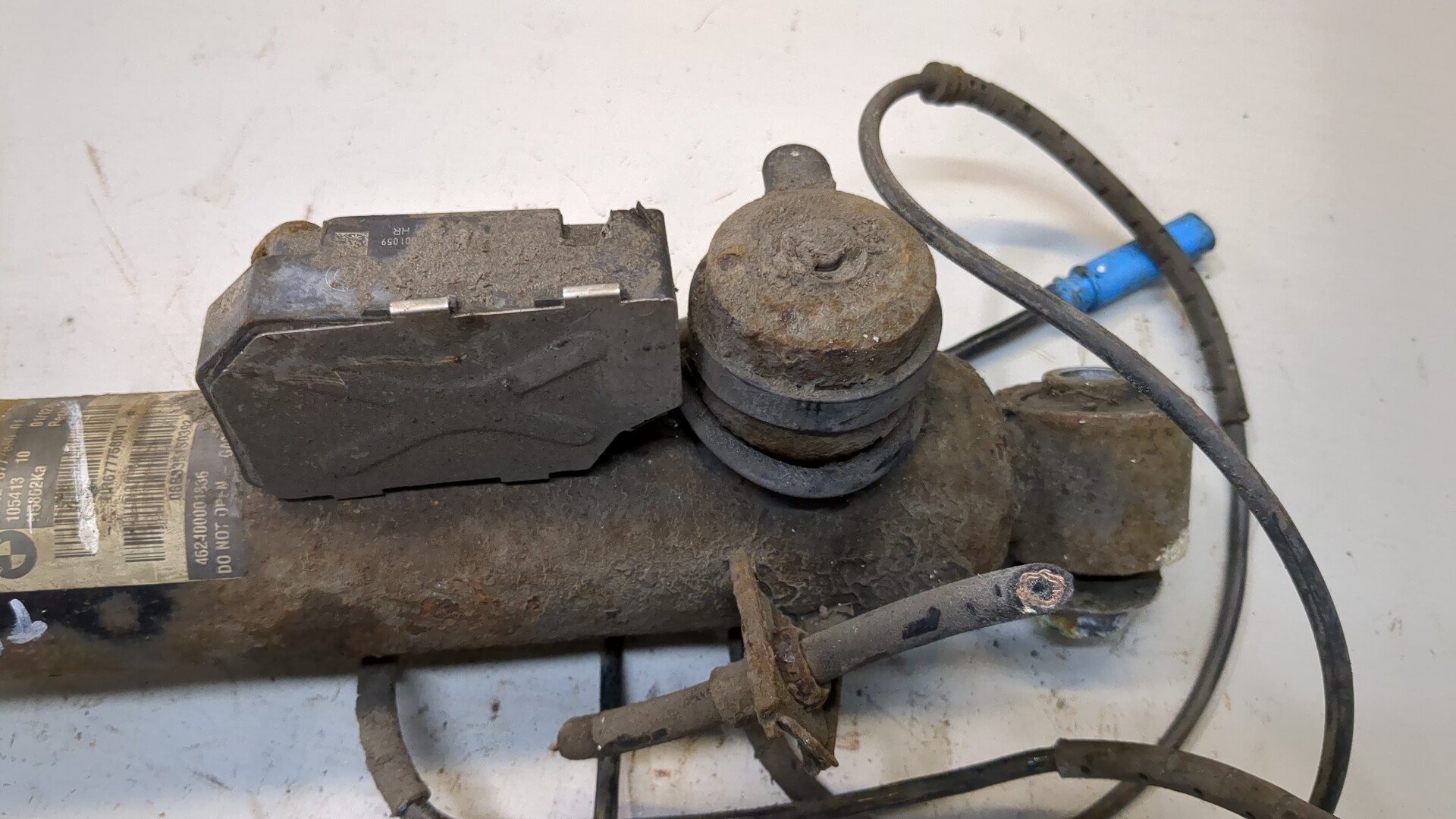 AP-0015729737 AP-0015729737