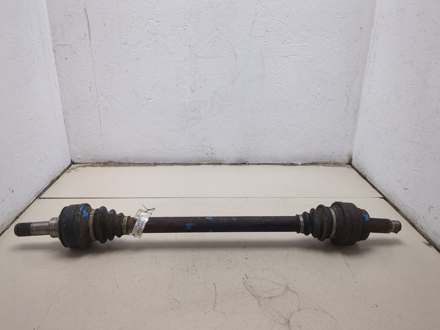 Полуось задняя