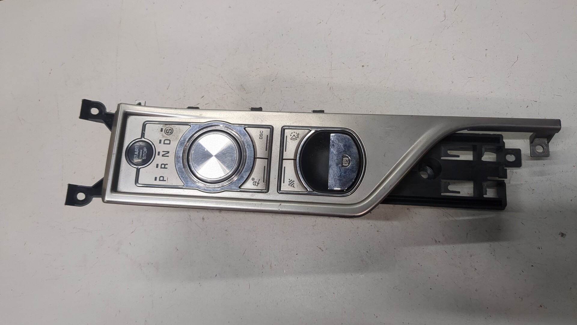 Кулиса МКПП / АКПП