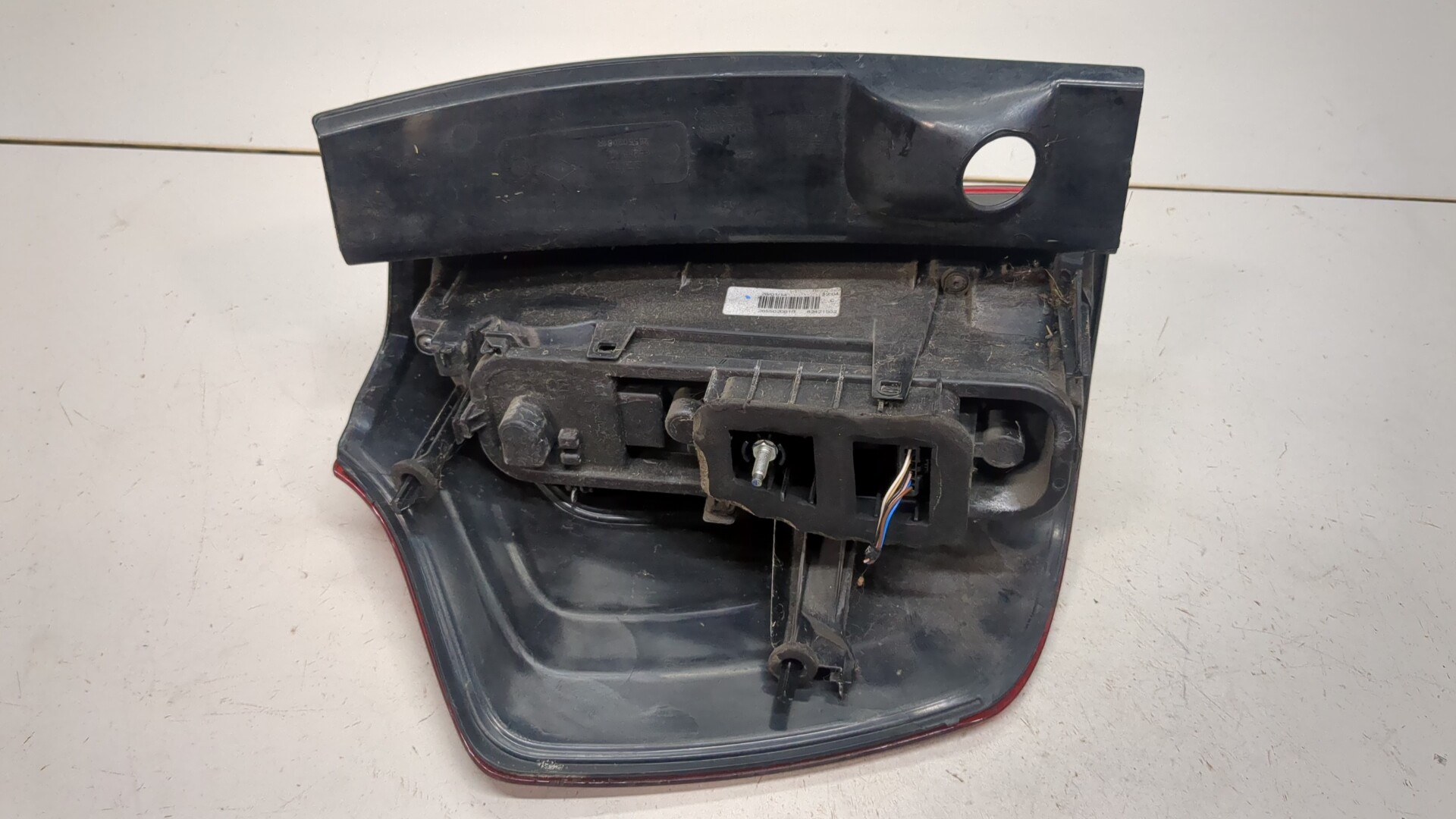 Фонарь задний правый