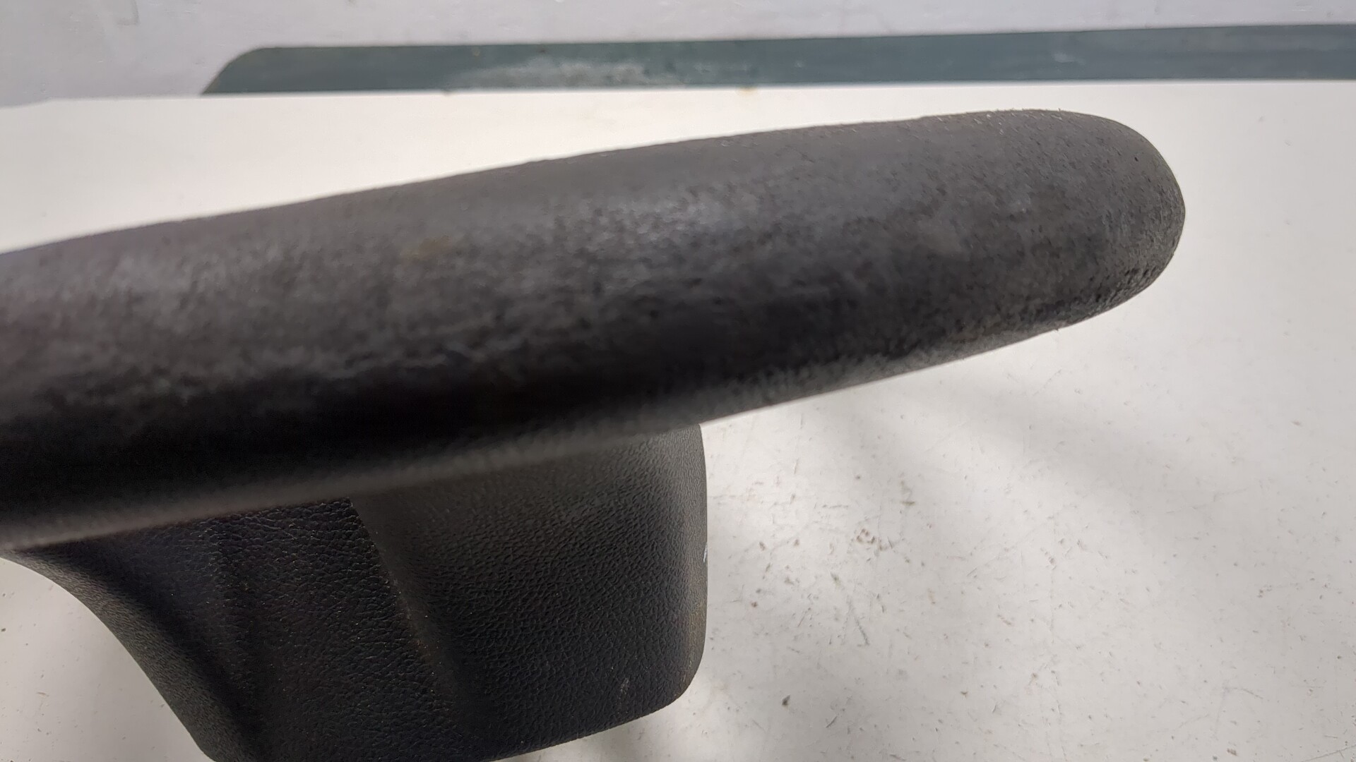 Рулевое колесо (руль)