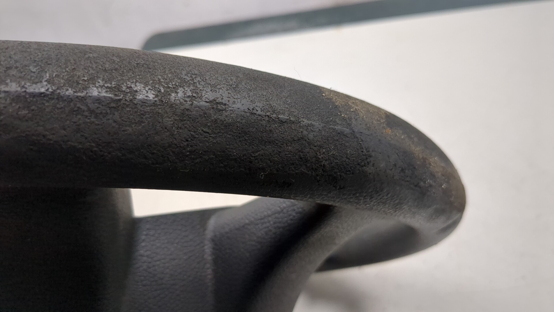 Рулевое колесо (руль)