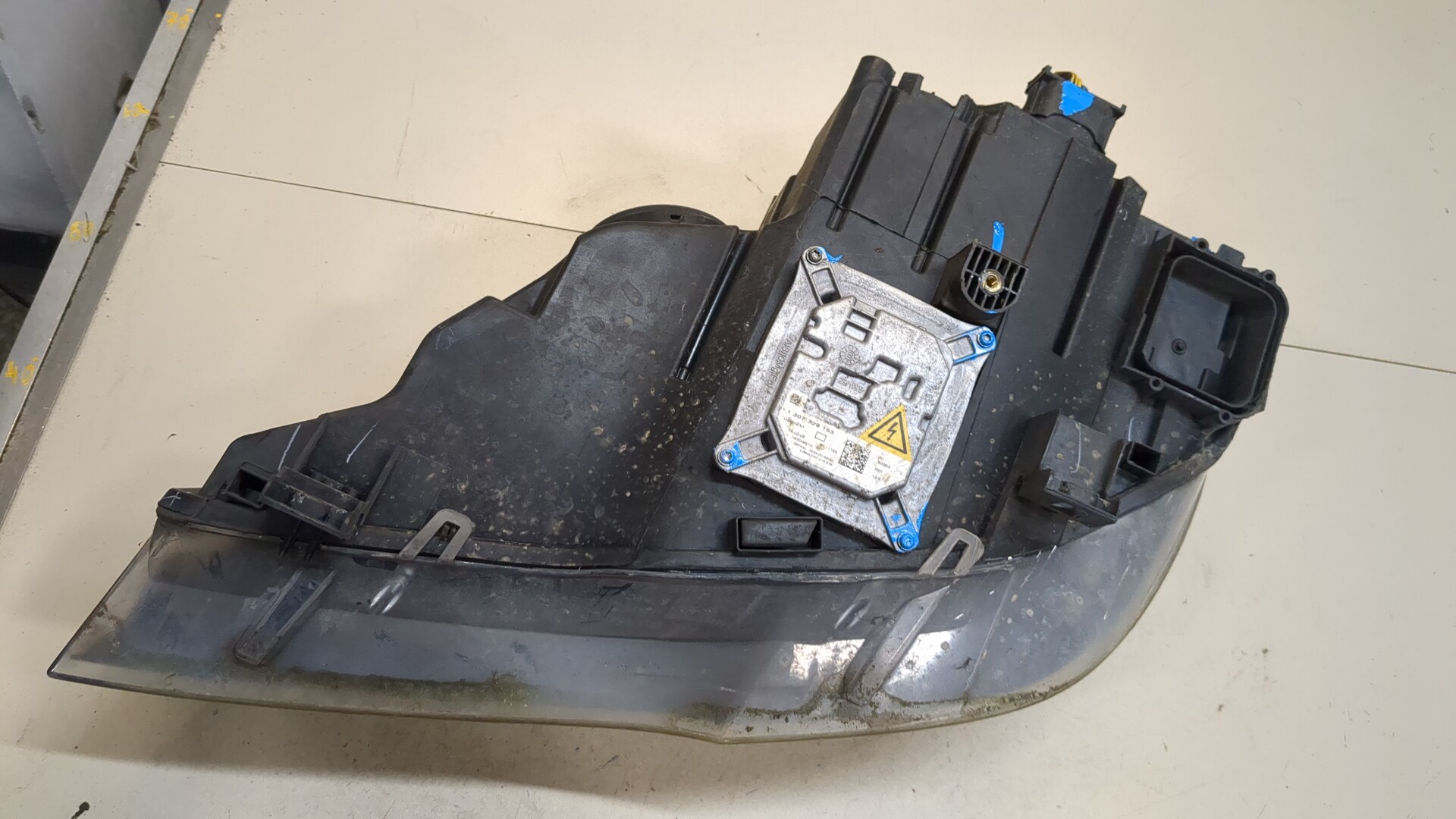 Фара правая