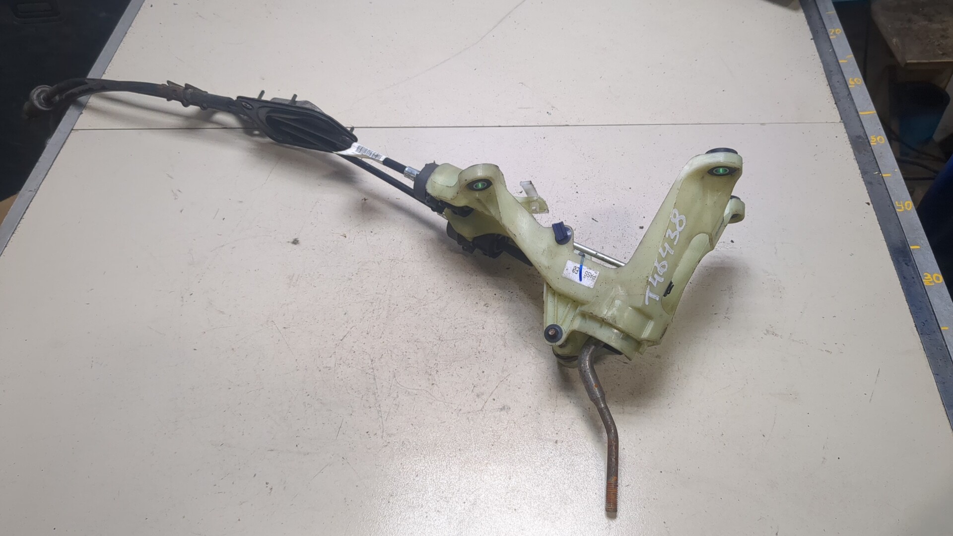 Кулиса МКПП / АКПП