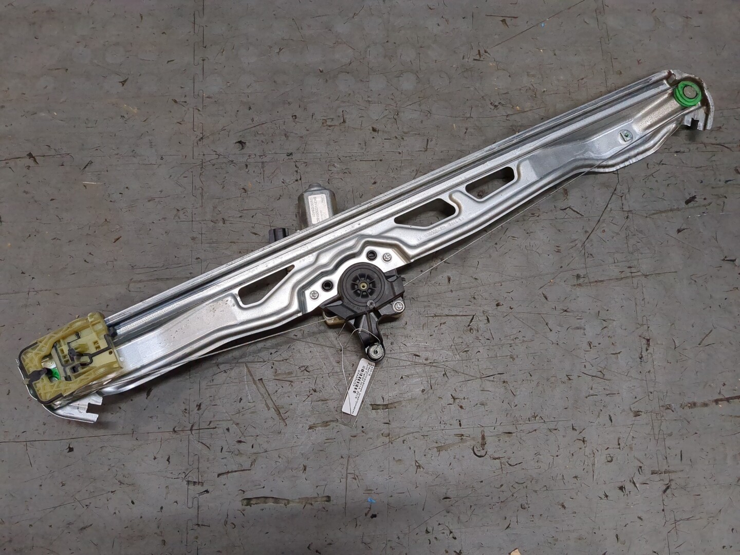 Стеклоподъемник электр. передний левый