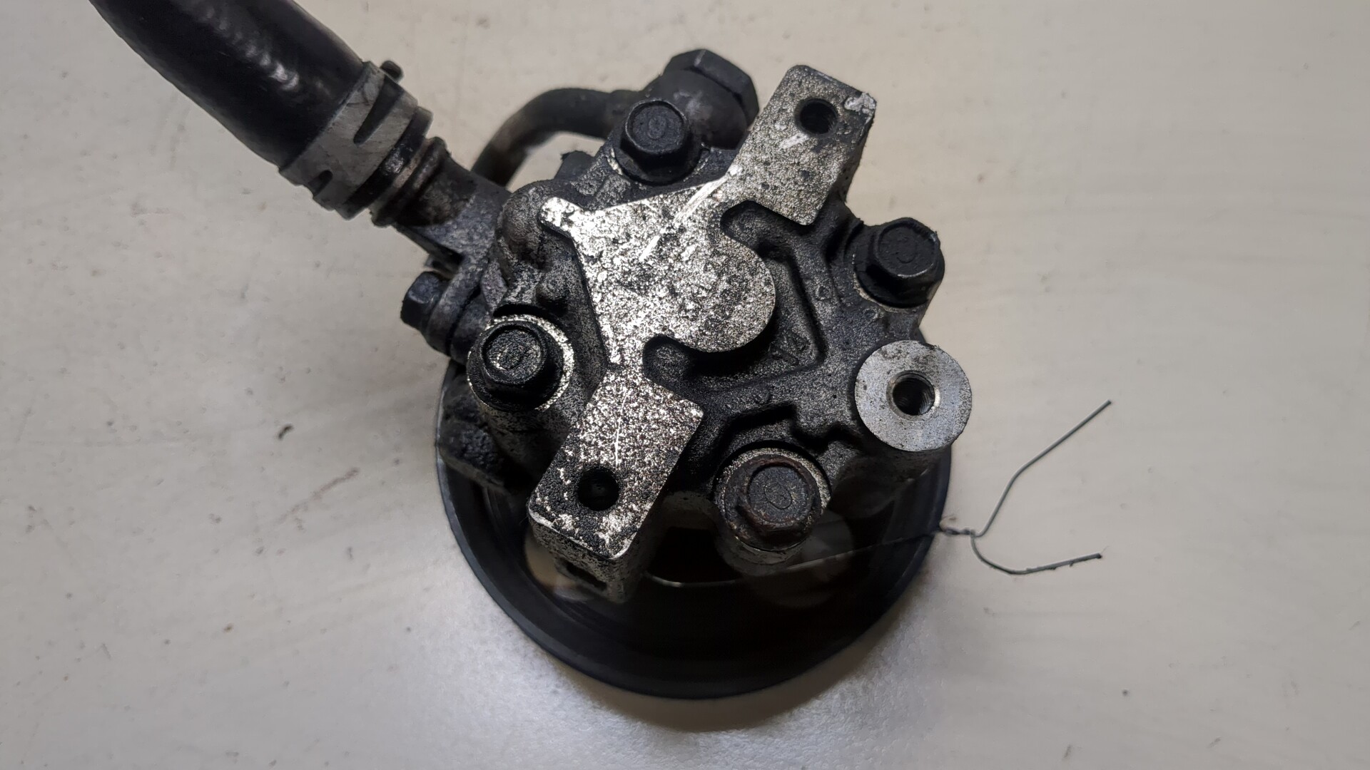 Насос ГУР (гидроусилитель руля)