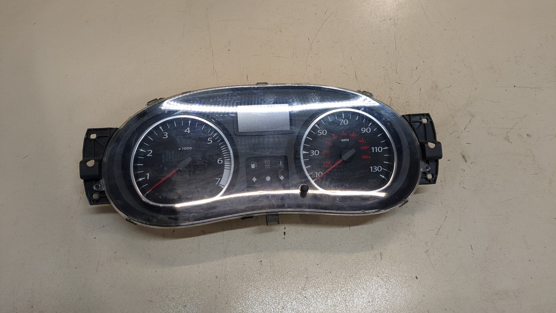 Панель приборов