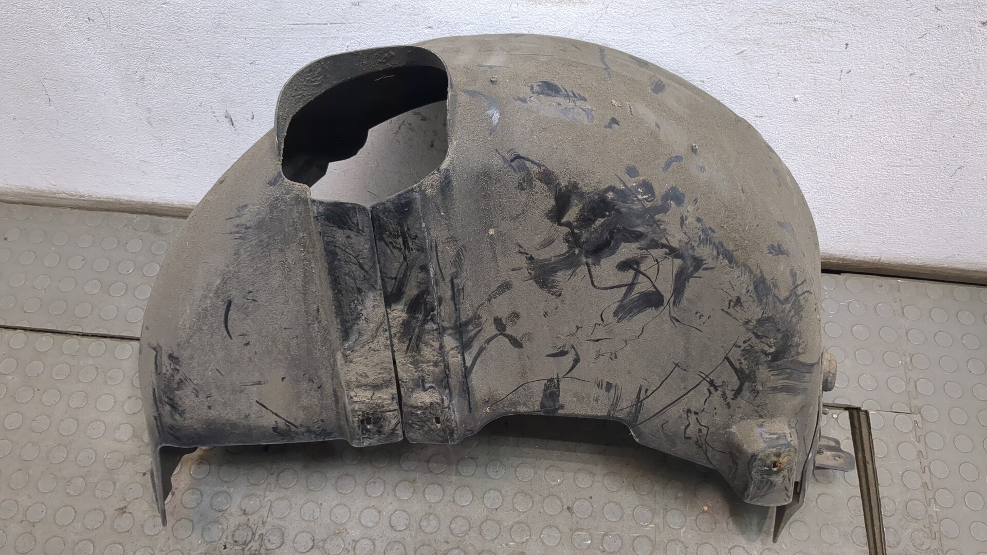 Локер задний левый