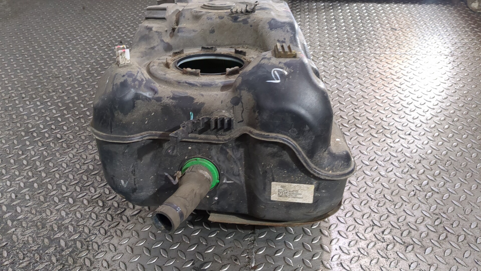 Бак топливный