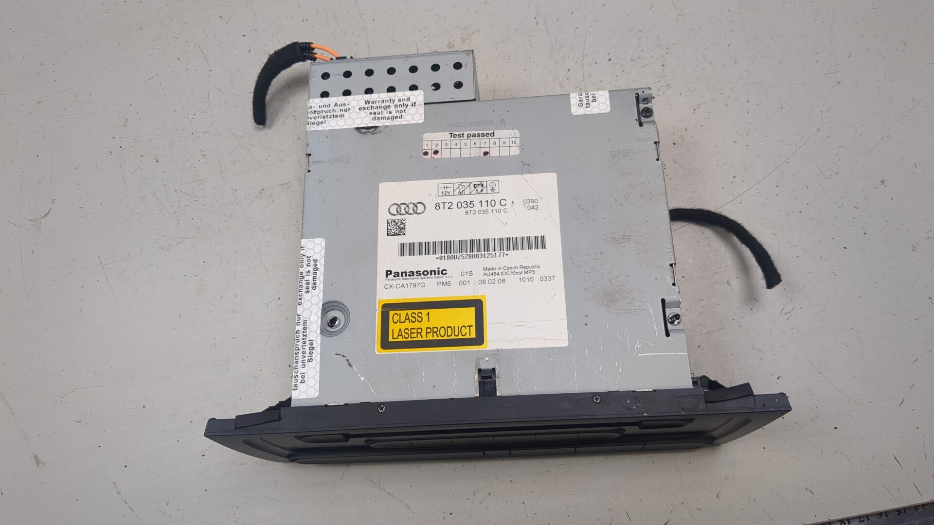 Проигрыватель CD/DVD