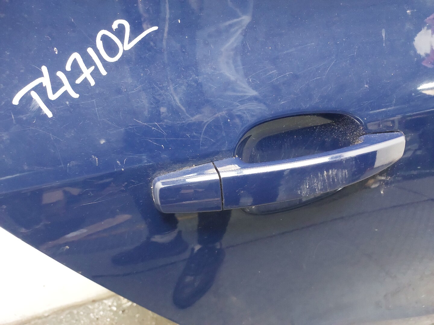 Дверь задняя правая