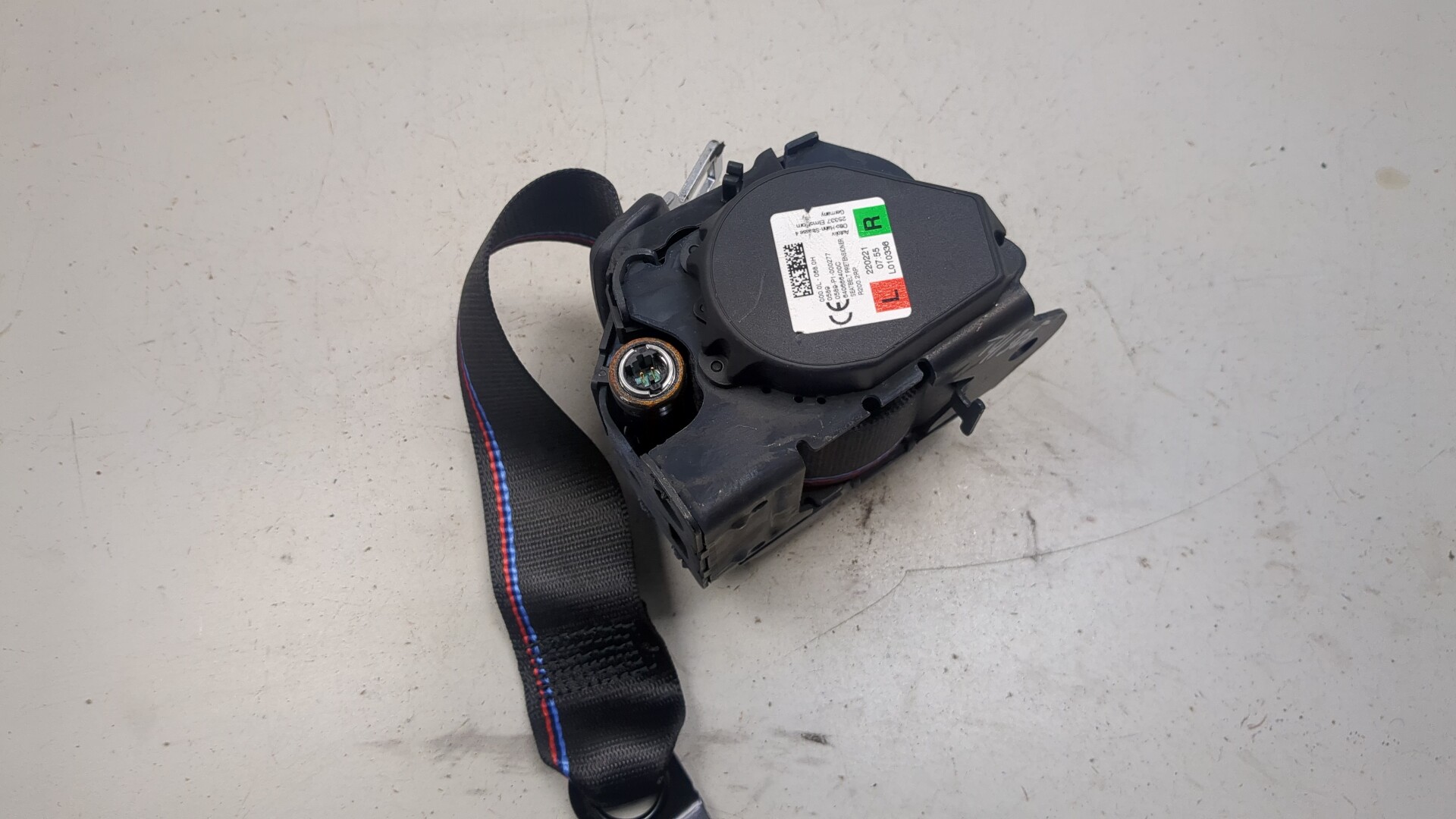 Ремень безопасности