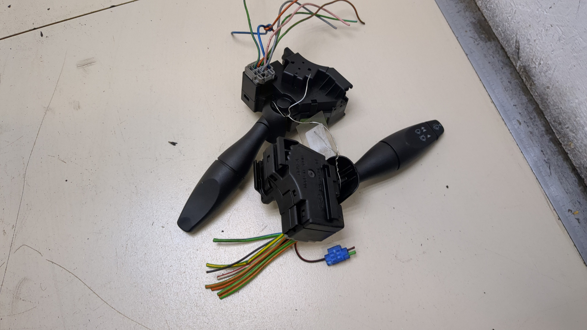 Переключатель подрулевой