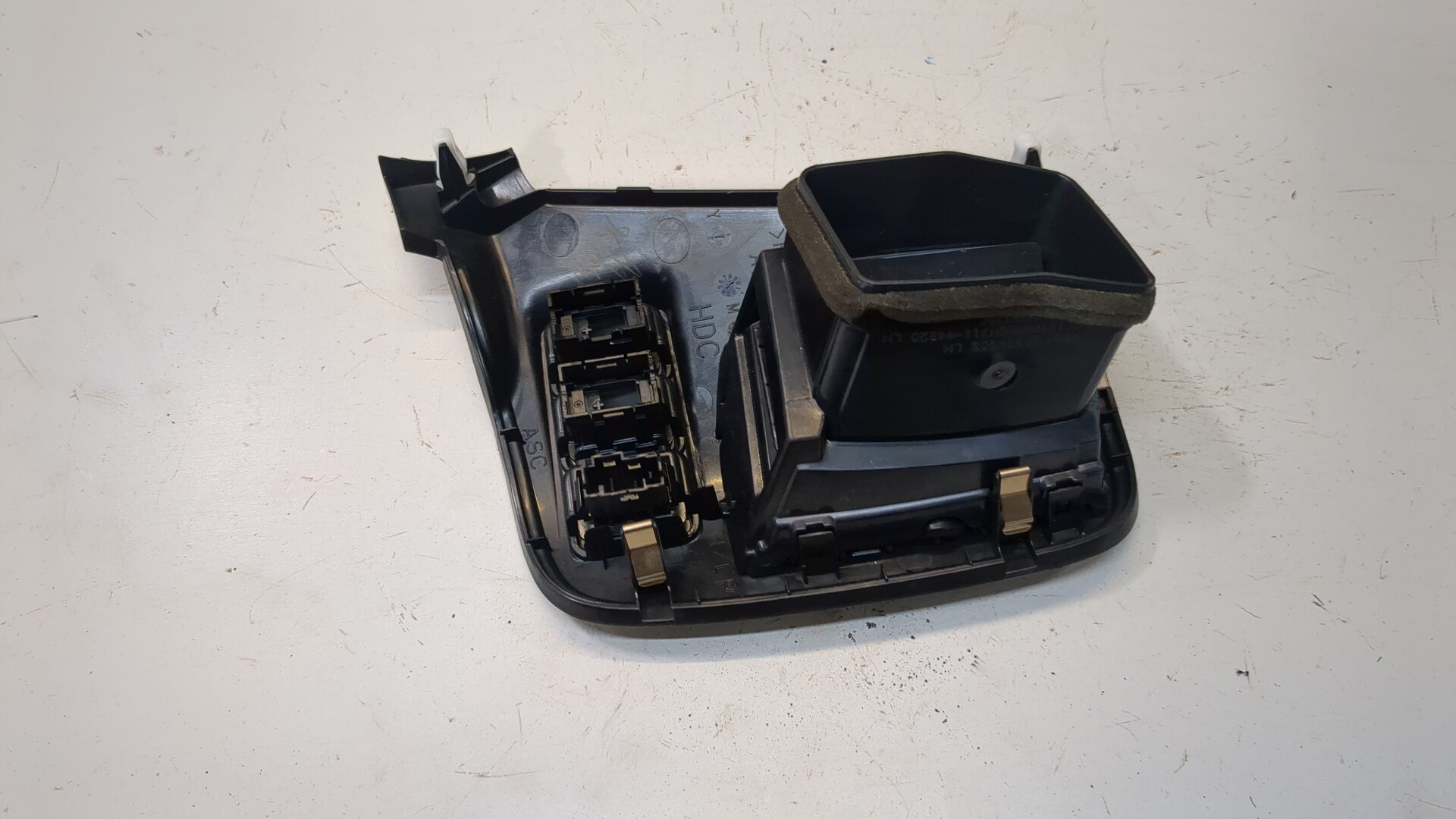 Дефлектор воздушный