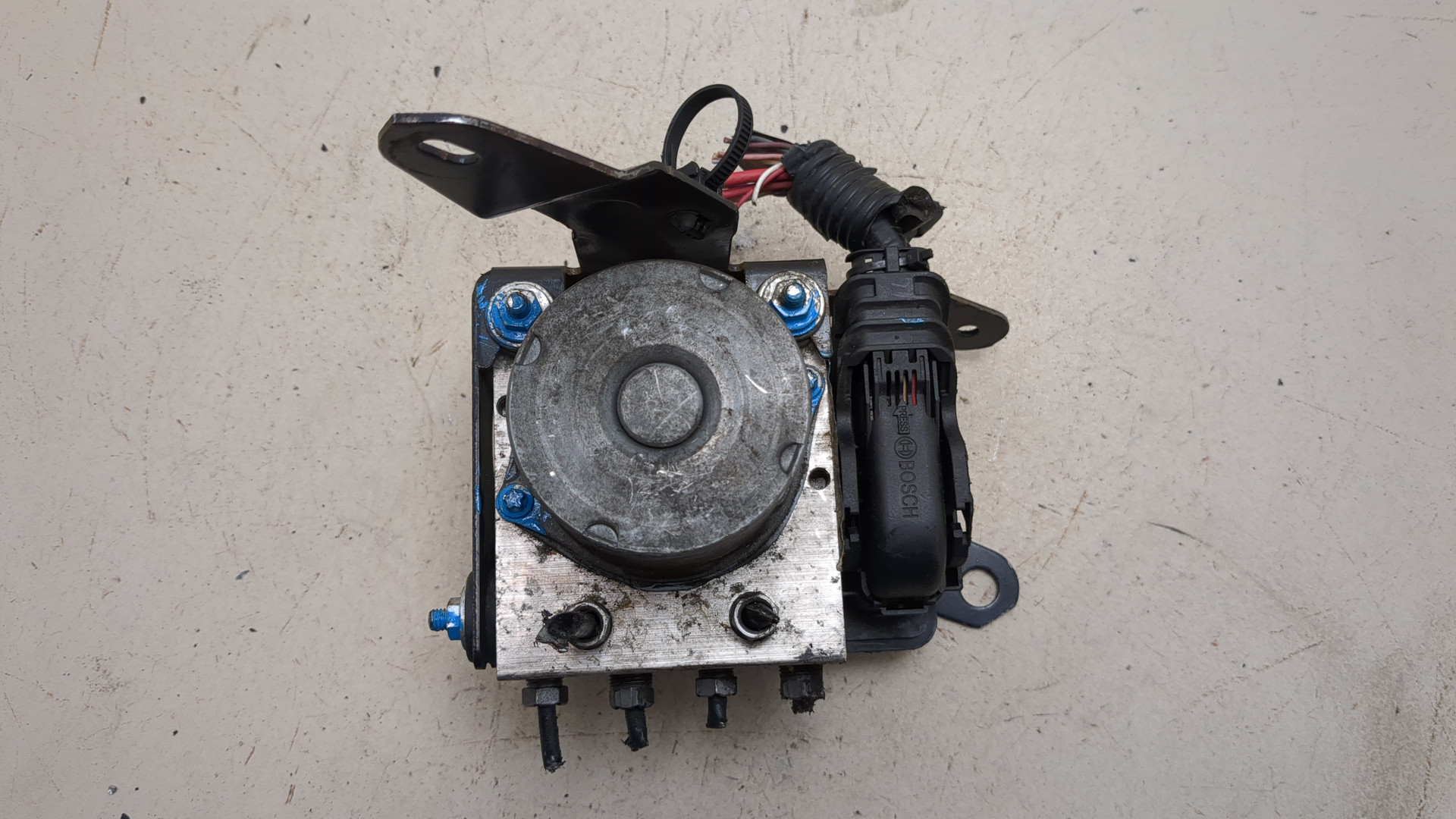 Блок ABS (насос)