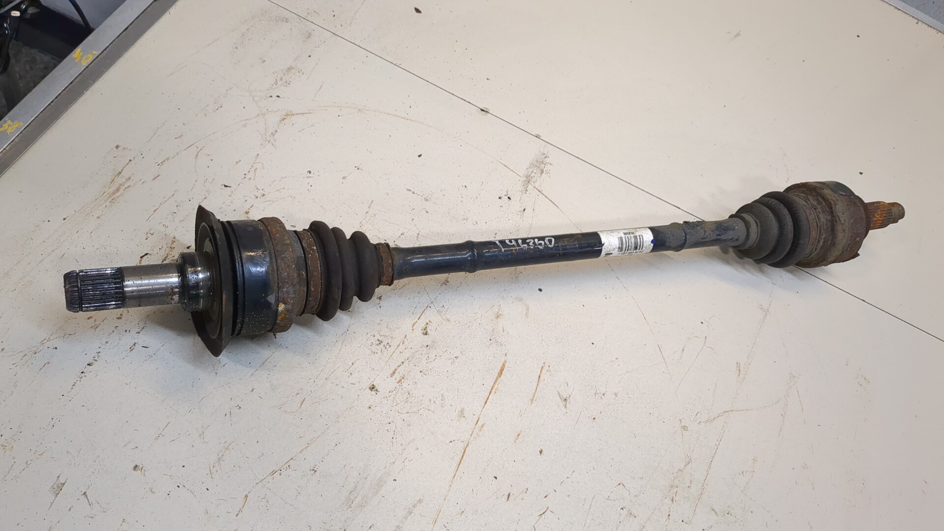 Полуось задняя правая