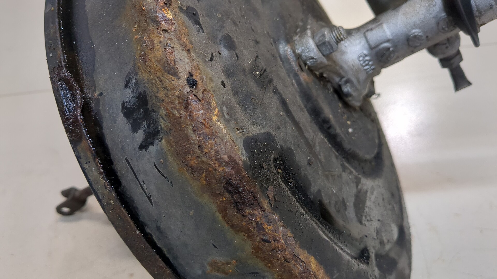 Цилиндр тормозной главный