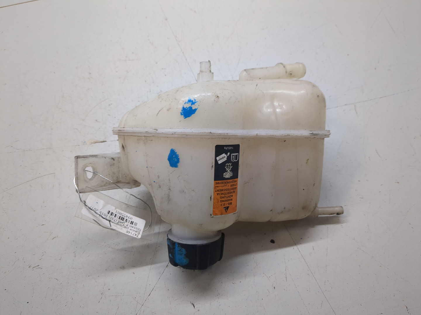 Бачок расширительный